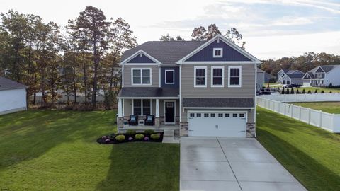 106 Laquinta Egg Harbor Township NJ 08234