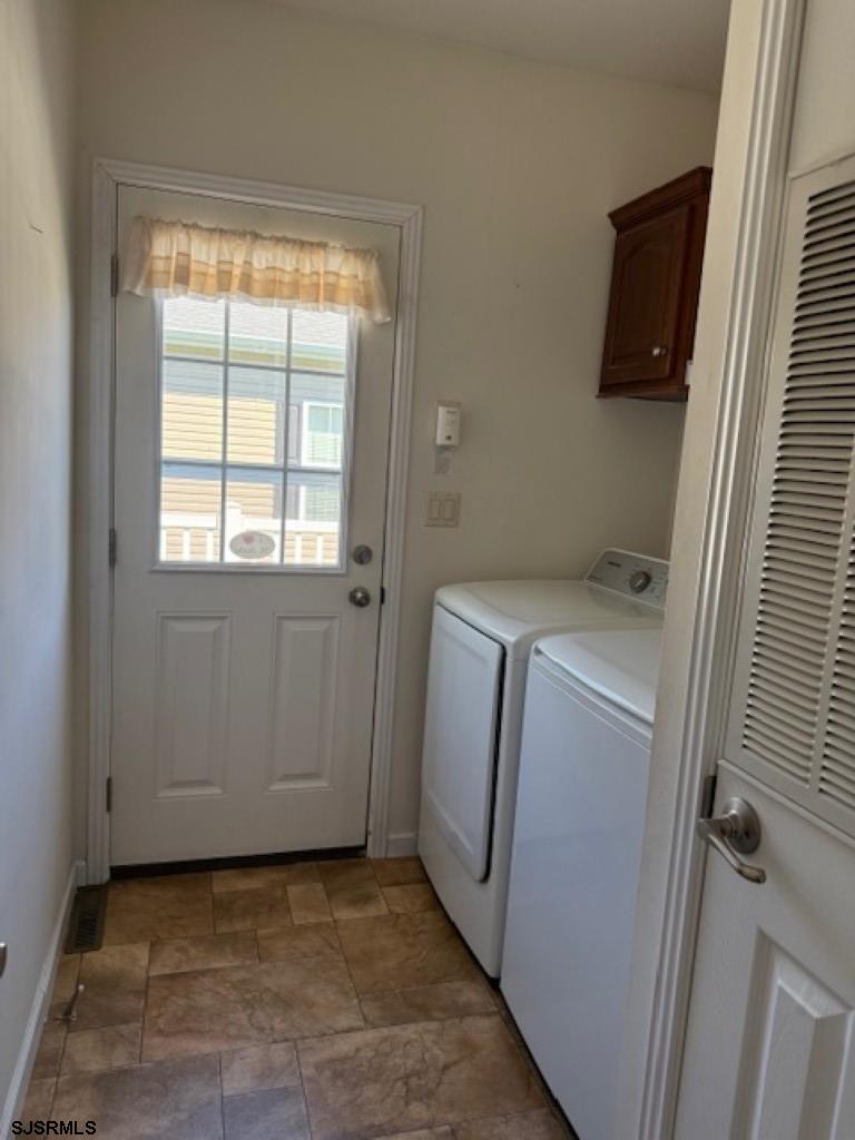 Weymouth Township, New Jersey 08330, United States, 3 Bedrooms Bedrooms, ,2 BathroomsBathrooms,Residential,Active,198232