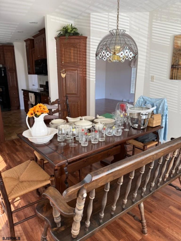 Weymouth Township, New Jersey 08330, United States, 3 Bedrooms Bedrooms, ,2 BathroomsBathrooms,Residential,Active,198232