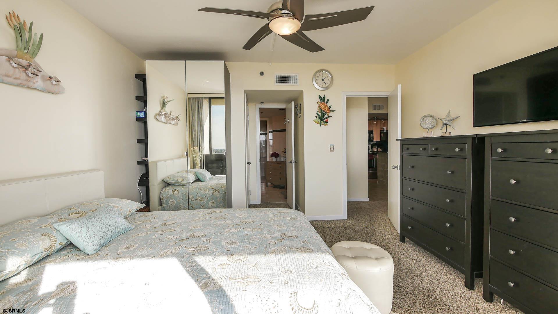 Atlantic City, New Jersey 08401, United States, 1 Bedroom Bedrooms, ,2 BathroomsBathrooms,Residential,Pending,13997