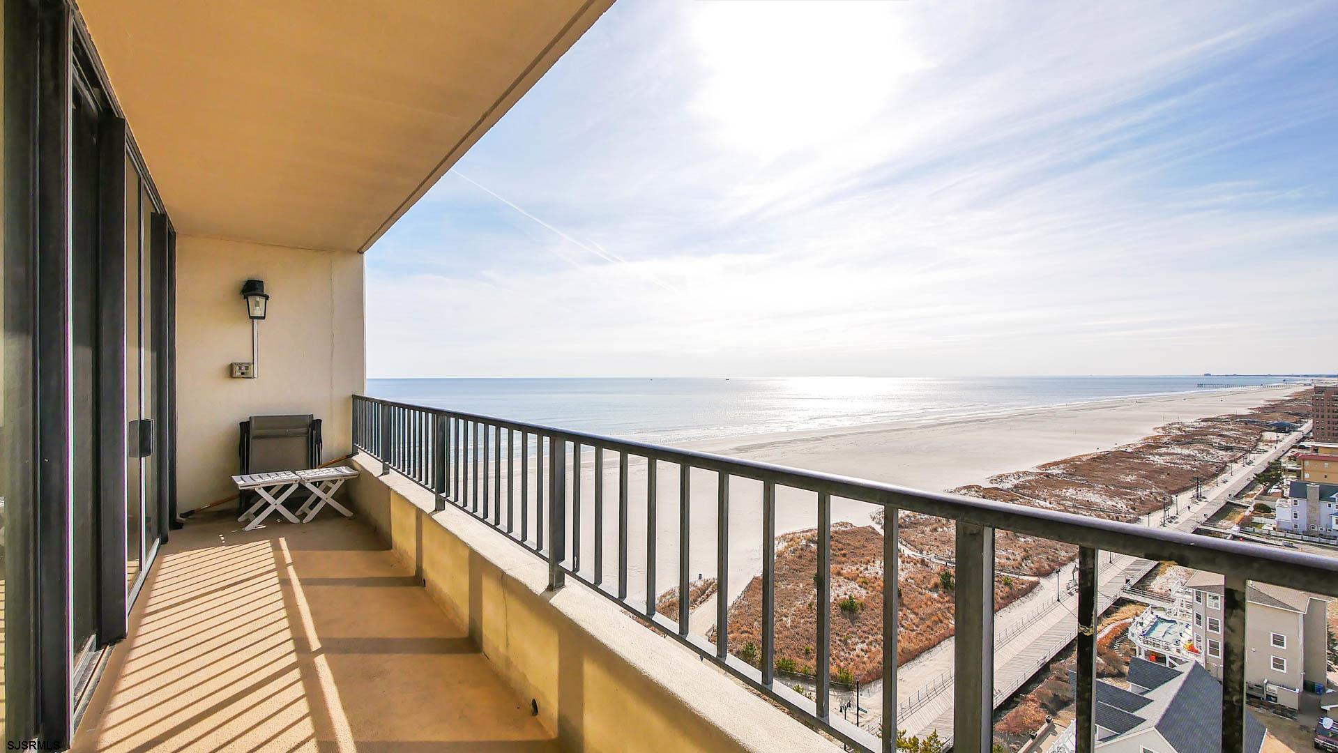 Atlantic City, New Jersey 08401, United States, 1 Bedroom Bedrooms, ,2 BathroomsBathrooms,Residential,Pending,13997