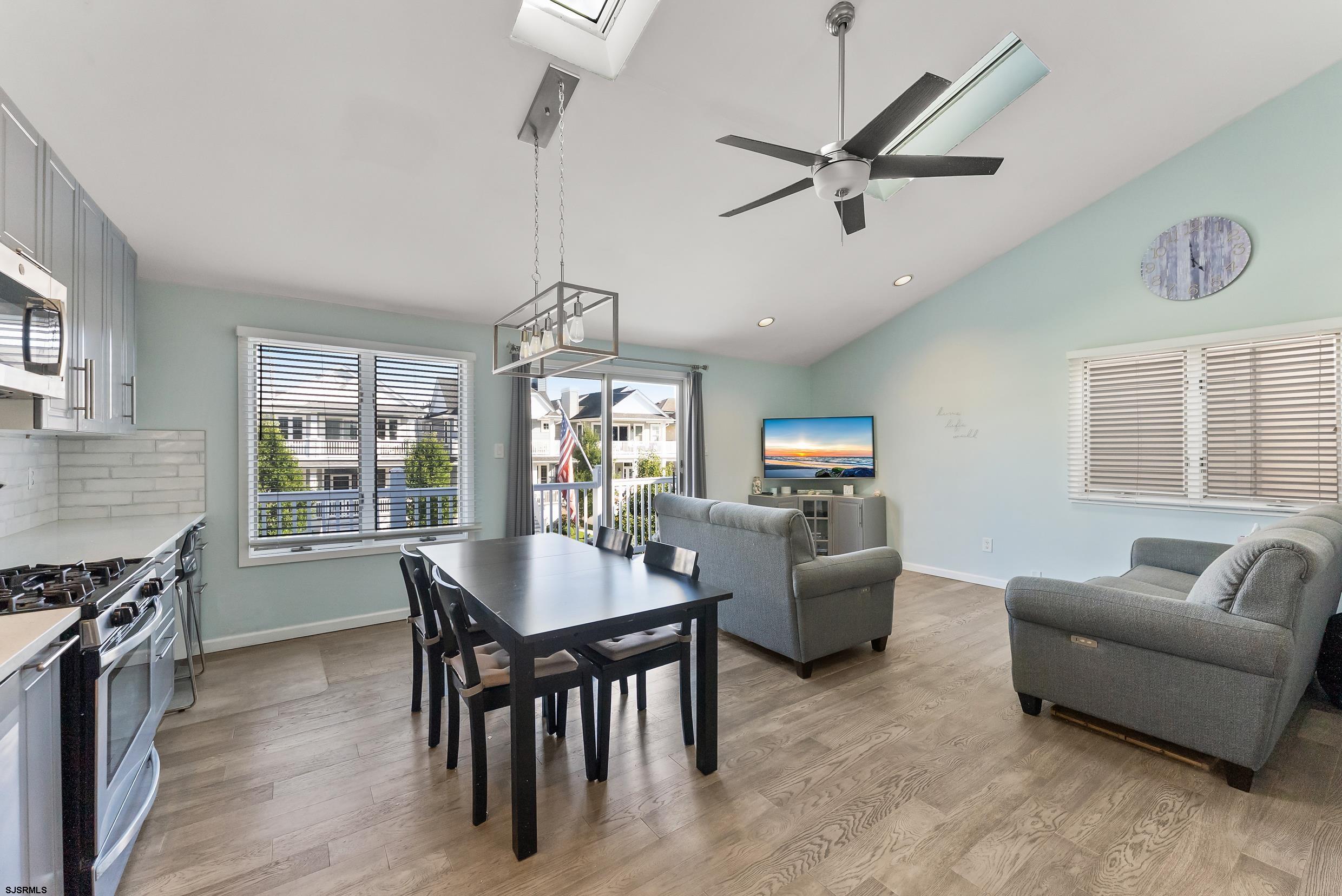 Ocean City, New Jersey 08226, United States, 3 Bedrooms Bedrooms, ,2 BathroomsBathrooms,Residential,Pending,201083