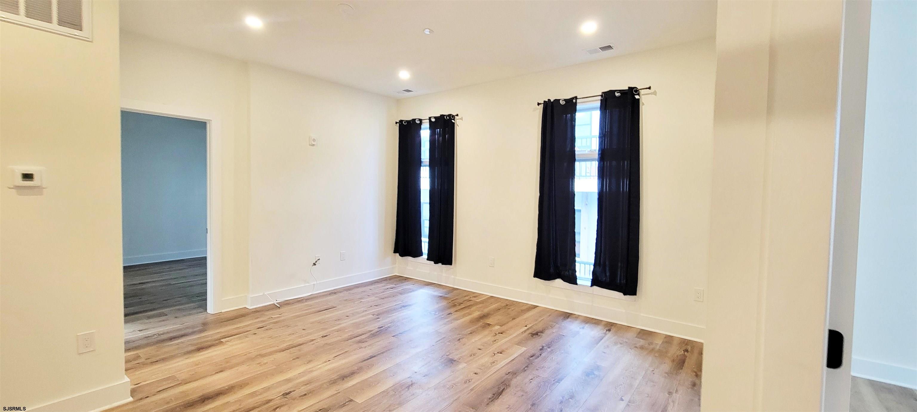 Atlantic City, New Jersey 08401, United States, 2 Bedrooms Bedrooms, ,1 BathroomBathrooms,Residential,Active,23613