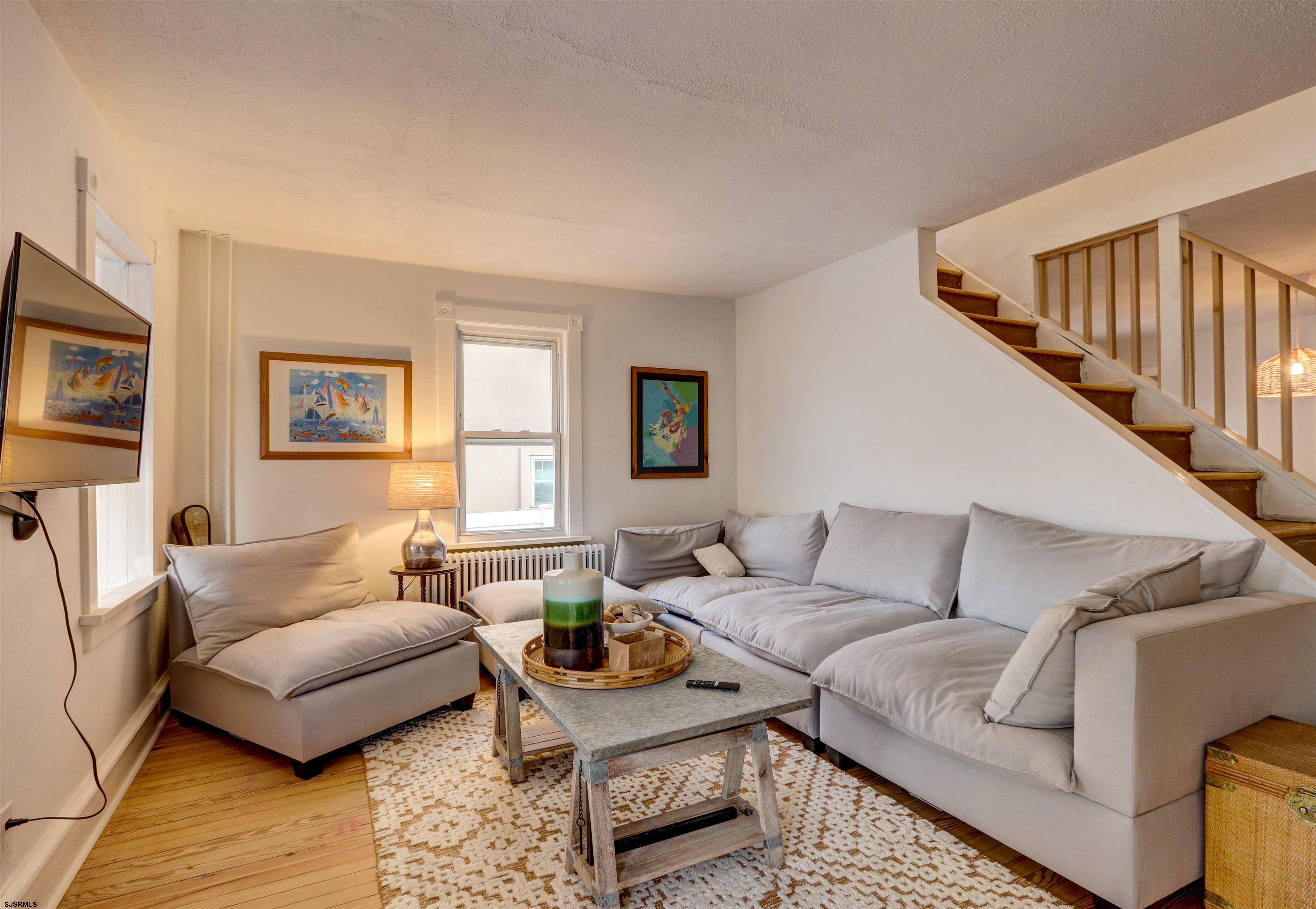 Margate, New Jersey 08402, United States, 2 Bedrooms Bedrooms, ,2 BathroomsBathrooms,Residential,Active,224142