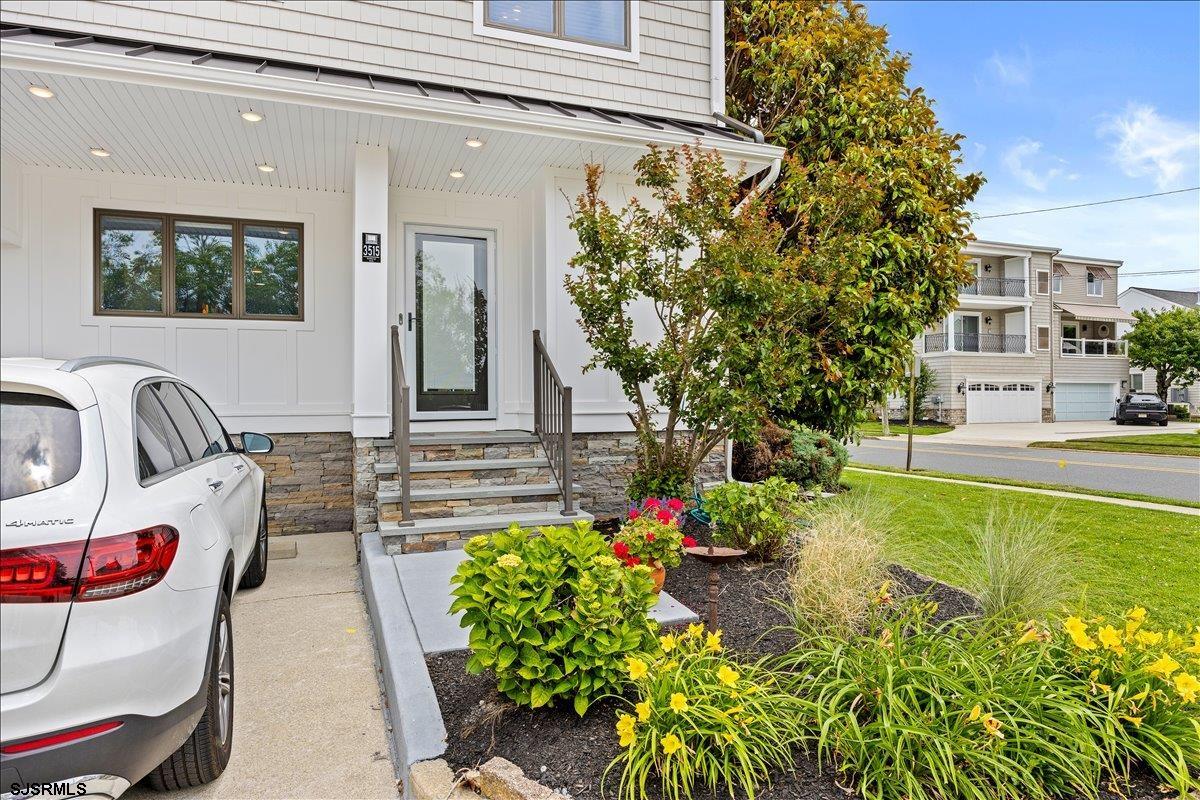 3515 Amherst 7