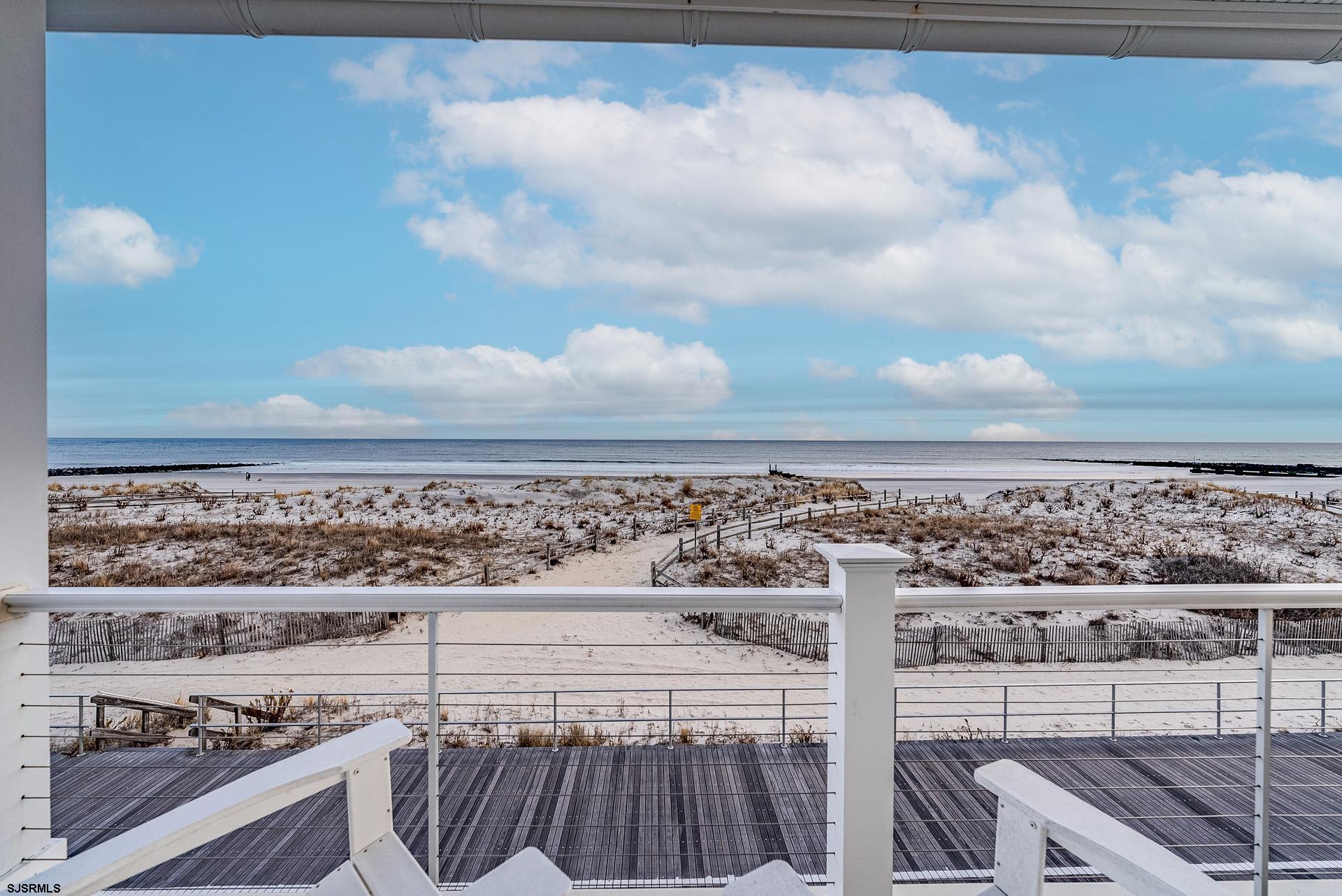 Ocean City, New Jersey 08226, United States, 6 Bedrooms Bedrooms, ,7 BathroomsBathrooms,Residential,Pending,16040