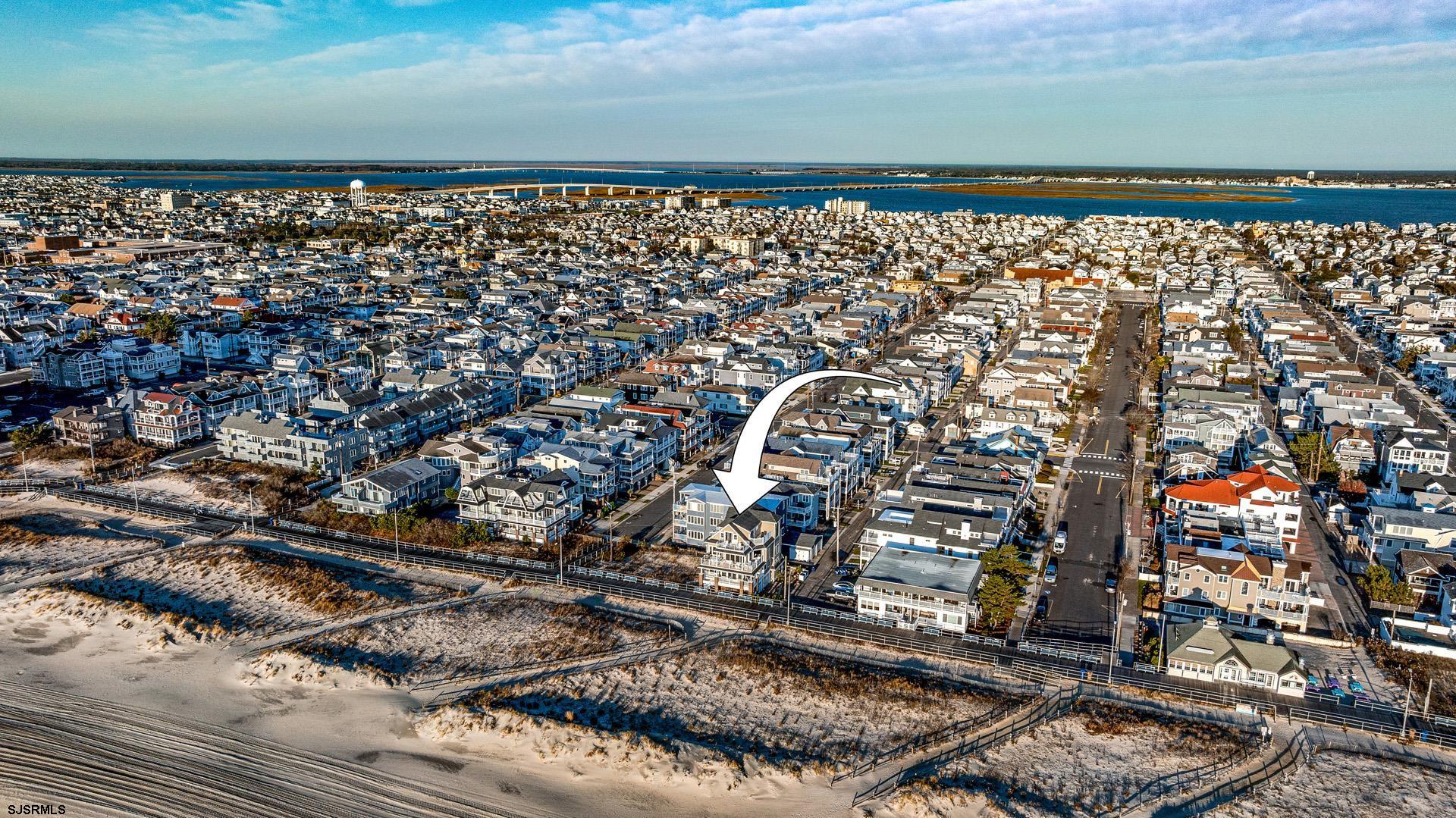 Ocean City, New Jersey 08226, United States, 6 Bedrooms Bedrooms, ,7 BathroomsBathrooms,Residential,Pending,16040