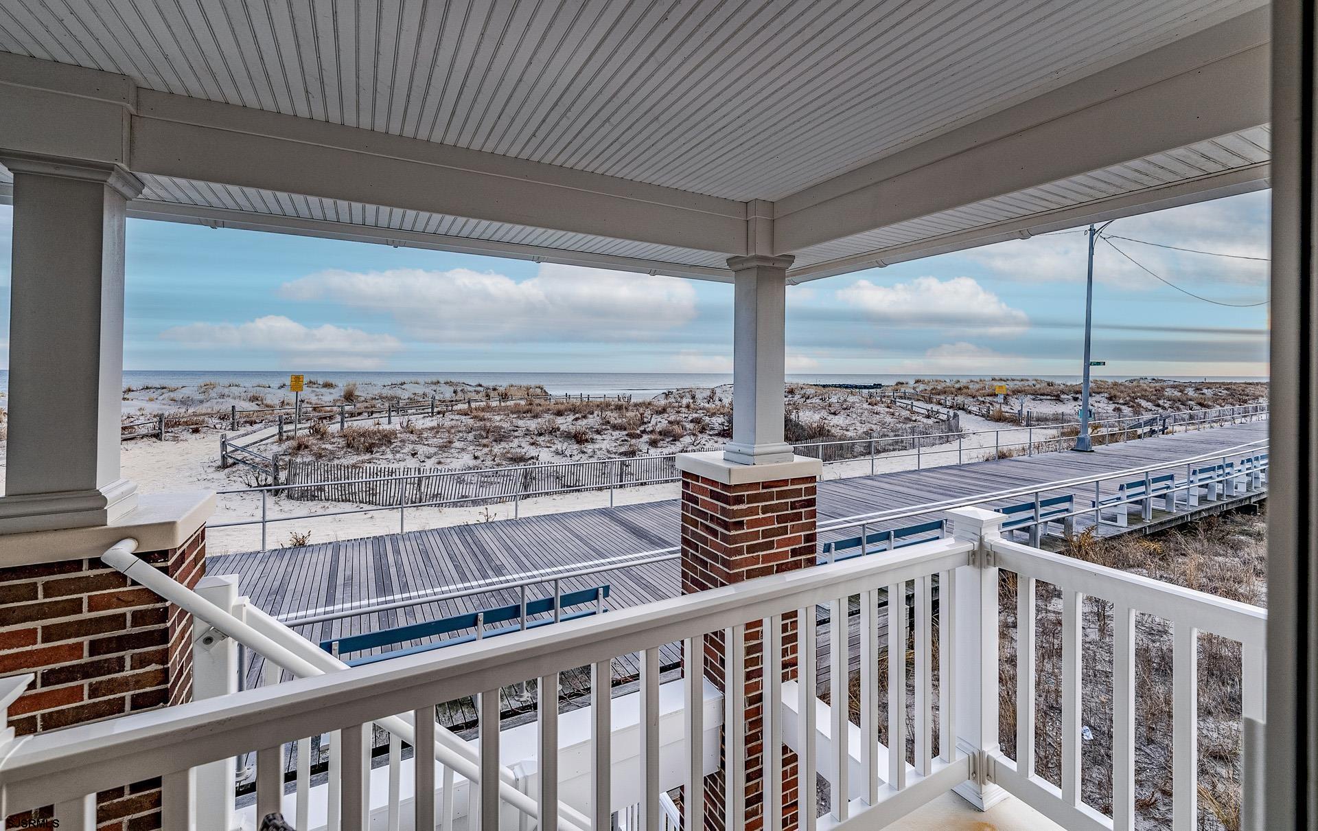 Ocean City, New Jersey 08226, United States, 6 Bedrooms Bedrooms, ,7 BathroomsBathrooms,Residential,Pending,16040