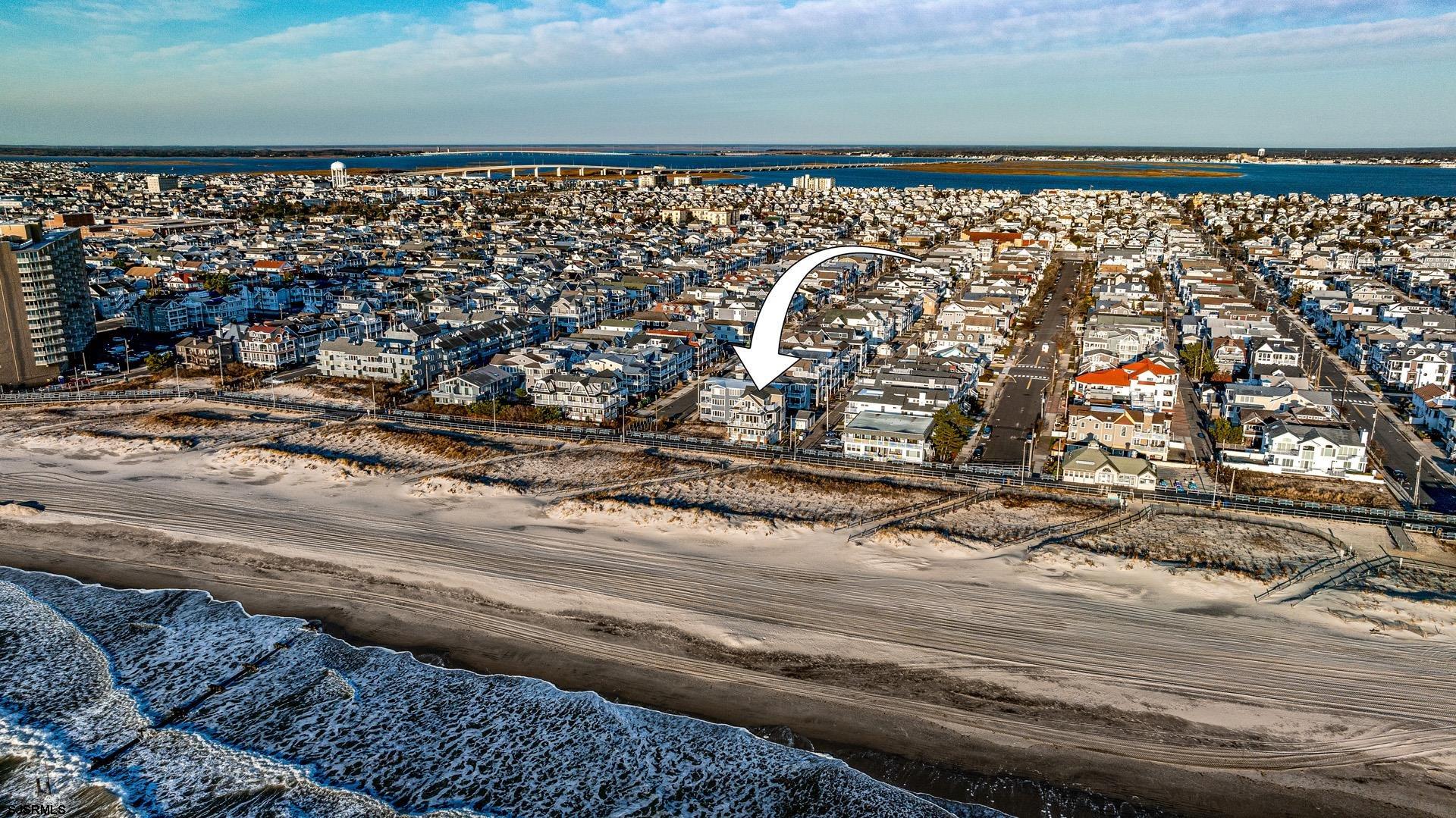 Ocean City, New Jersey 08226, United States, 6 Bedrooms Bedrooms, ,7 BathroomsBathrooms,Residential,Pending,16040