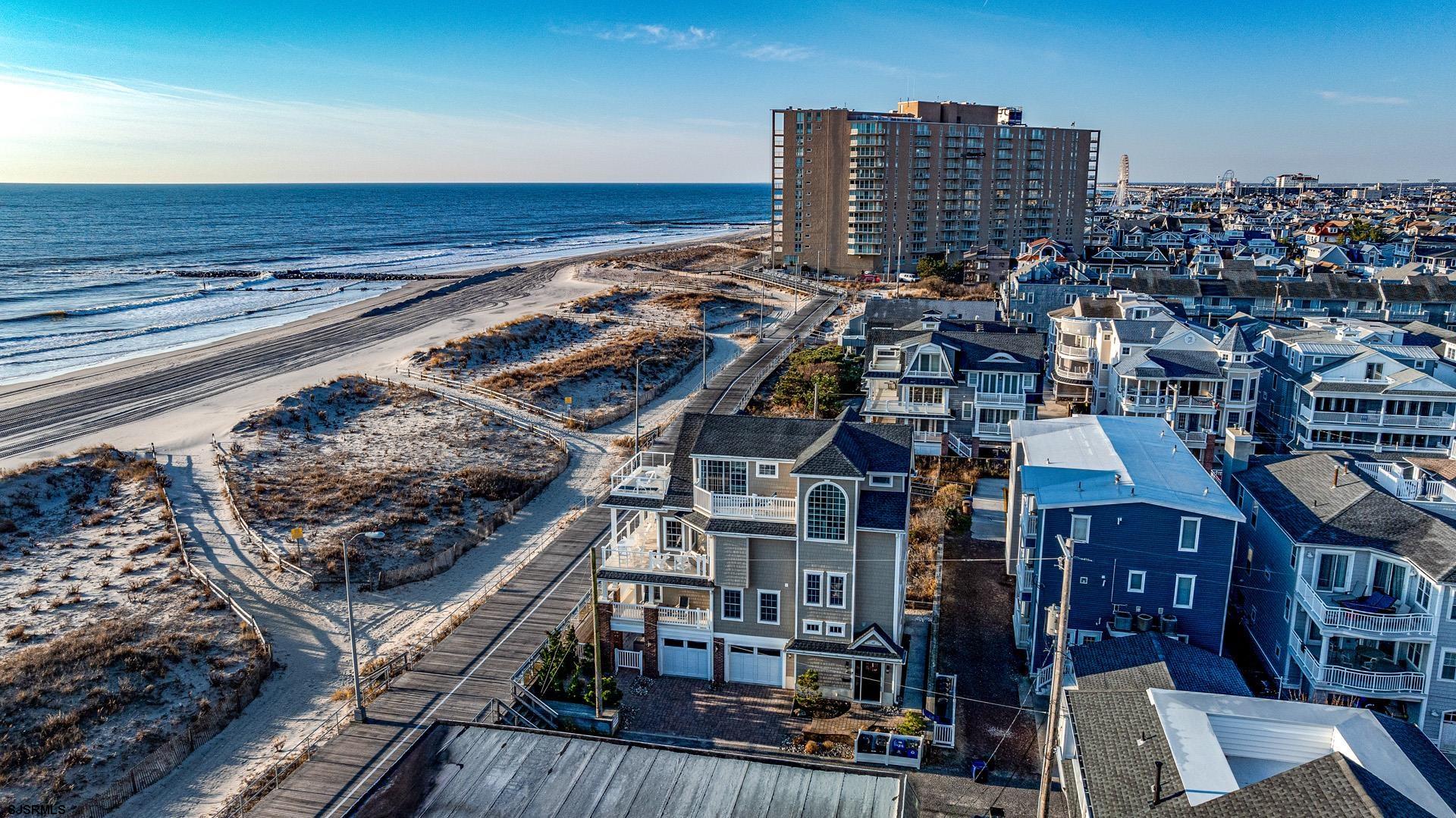 Ocean City, New Jersey 08226, United States, 6 Bedrooms Bedrooms, ,7 BathroomsBathrooms,Residential,Pending,16040