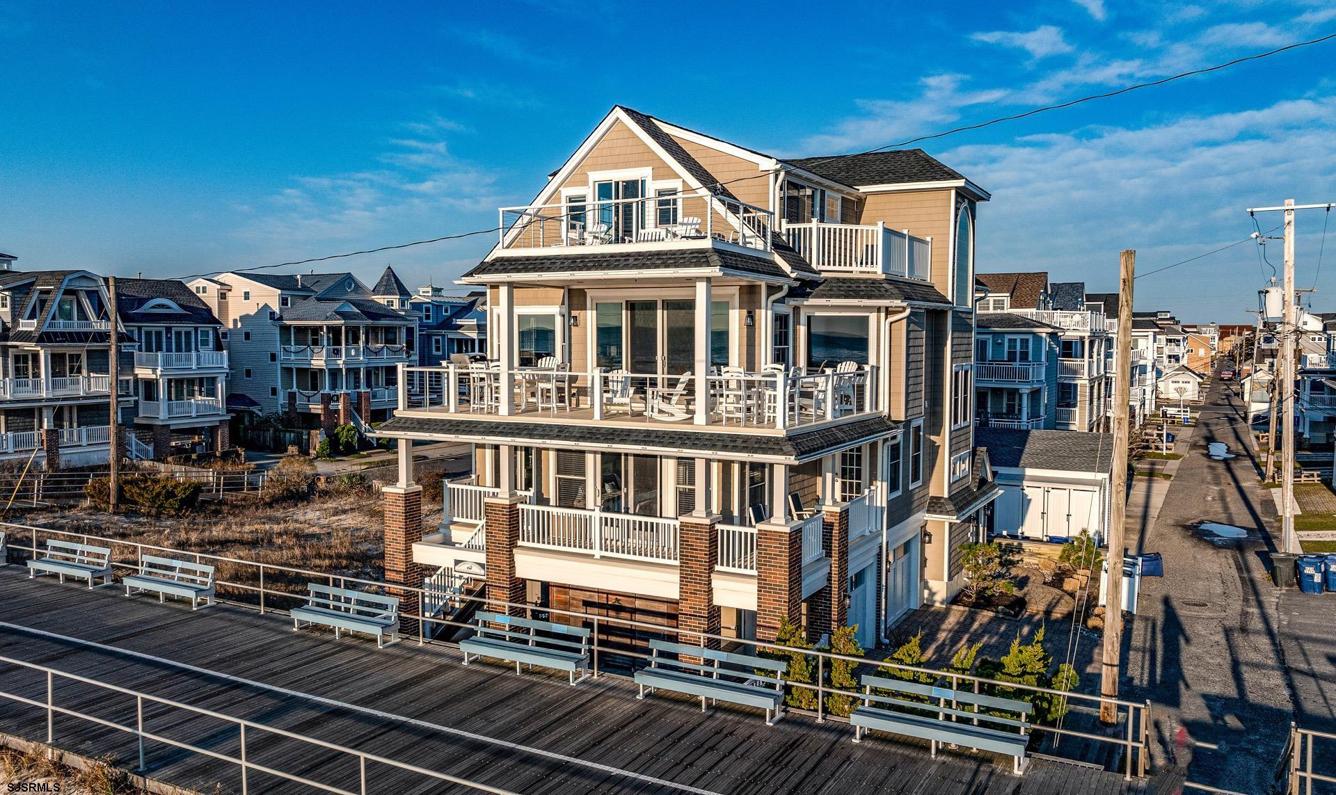 Ocean City, New Jersey 08226, United States, 6 Bedrooms Bedrooms, ,7 BathroomsBathrooms,Residential,Pending,16040