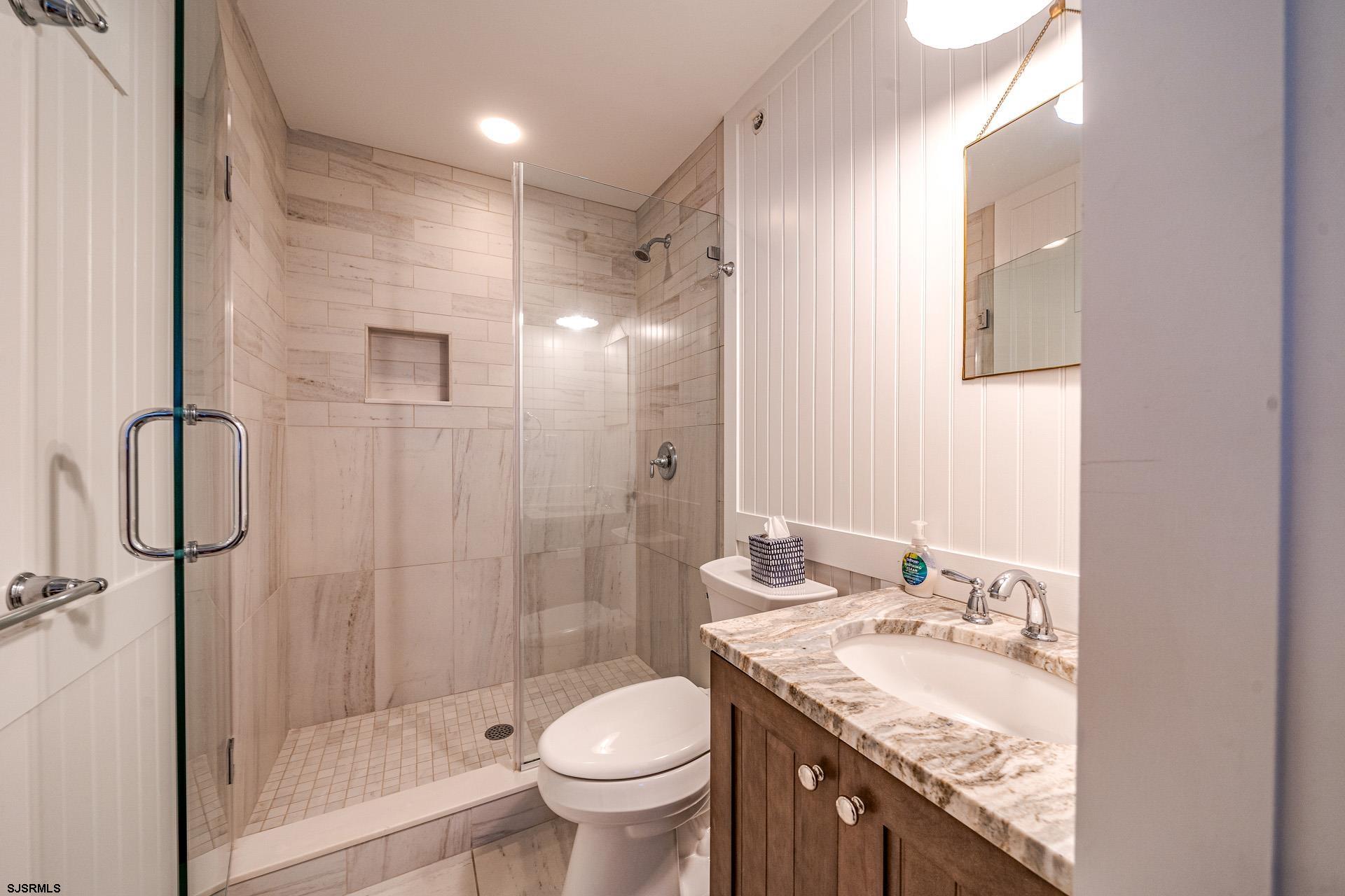 Ocean City, New Jersey 08226, United States, 6 Bedrooms Bedrooms, ,7 BathroomsBathrooms,Residential,Pending,16040