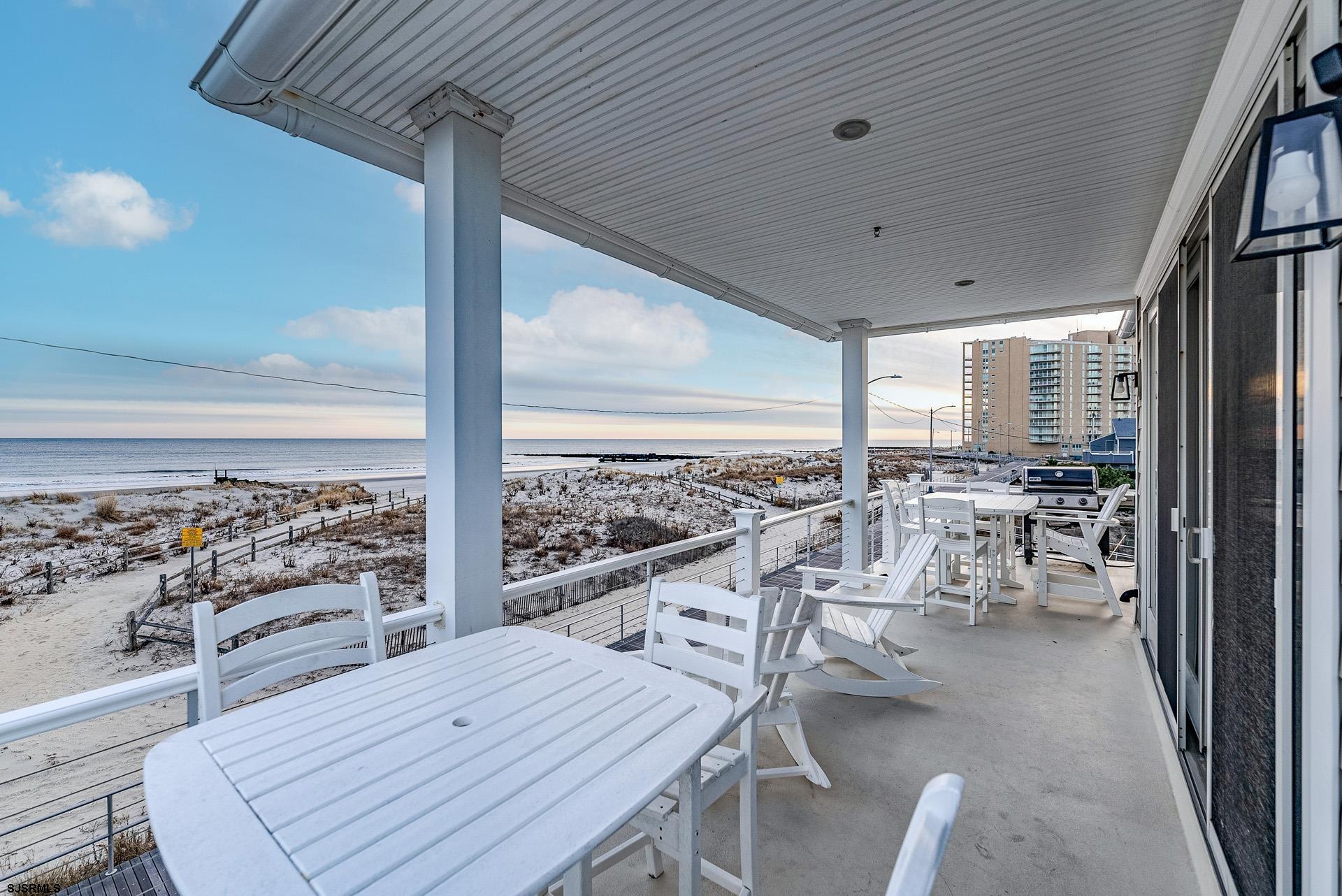 Ocean City, New Jersey 08226, United States, 6 Bedrooms Bedrooms, ,7 BathroomsBathrooms,Residential,Pending,16040