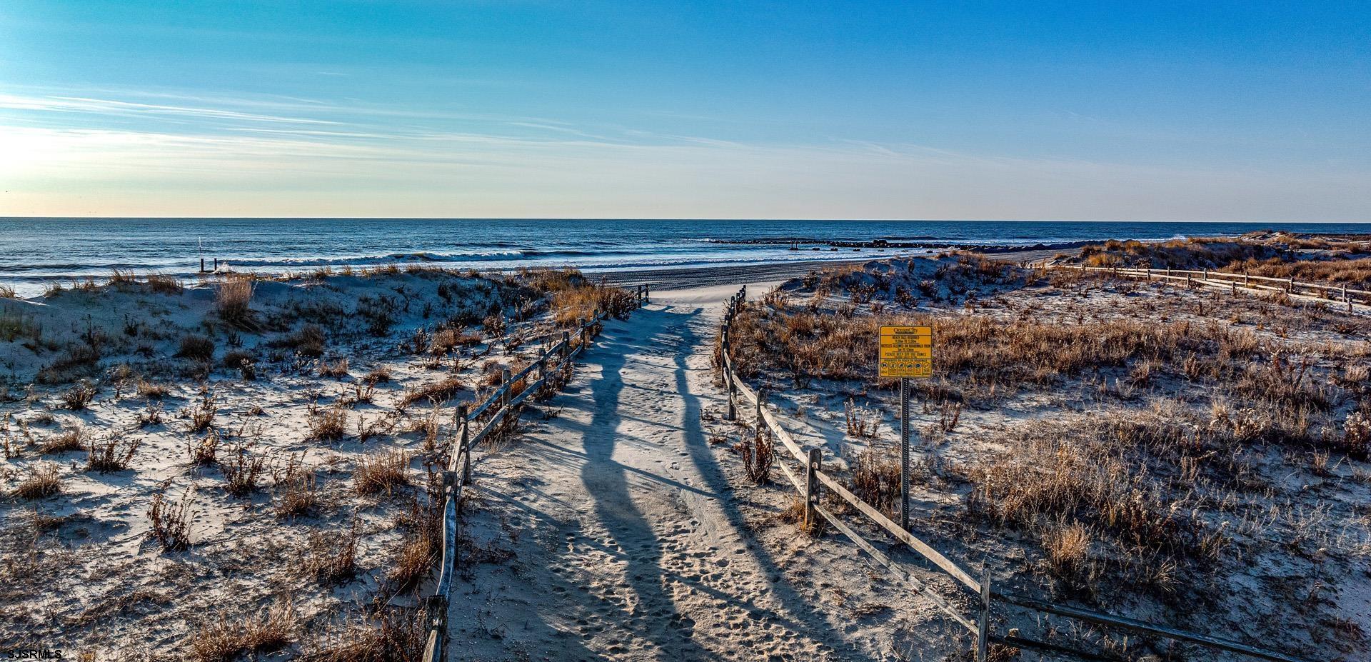 Ocean City, New Jersey 08226, United States, 6 Bedrooms Bedrooms, ,7 BathroomsBathrooms,Residential,Pending,16040