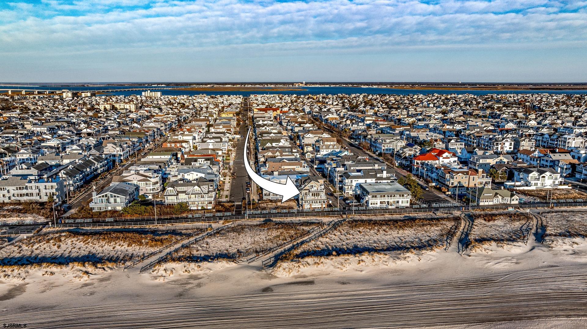 Ocean City, New Jersey 08226, United States, 6 Bedrooms Bedrooms, ,7 BathroomsBathrooms,Residential,Pending,16040