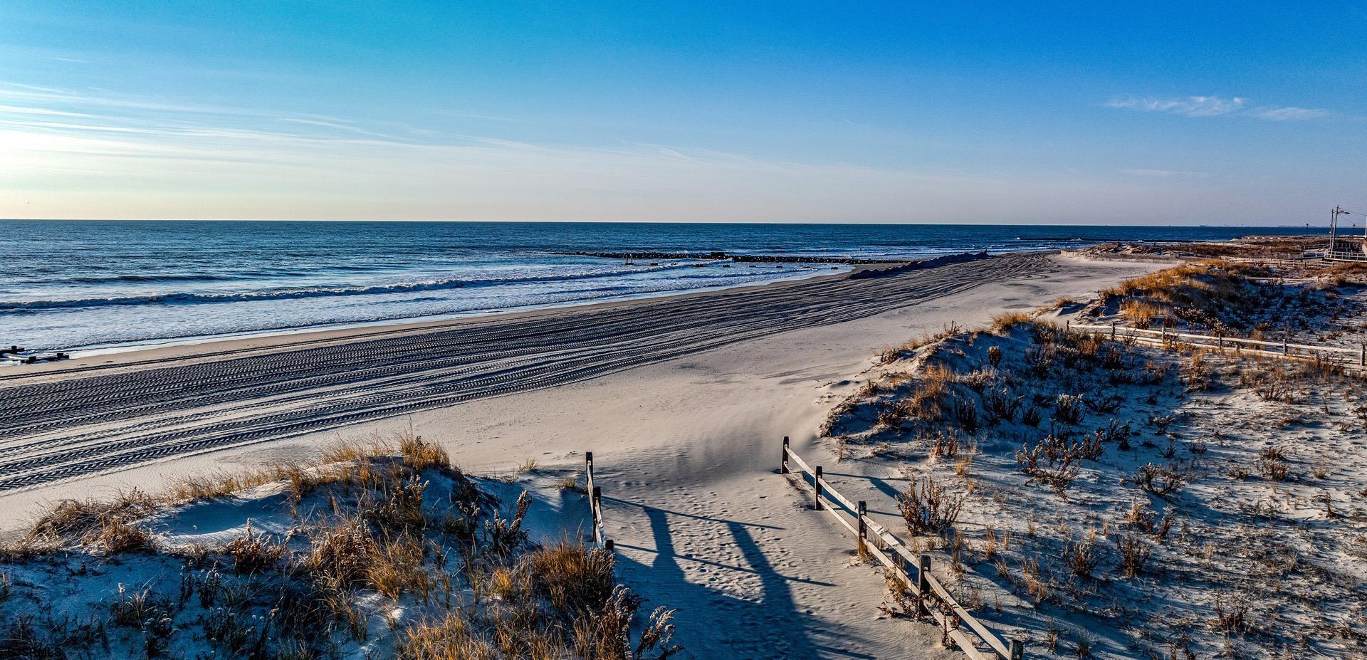 Ocean City, New Jersey 08226, United States, 6 Bedrooms Bedrooms, ,7 BathroomsBathrooms,Residential,Pending,16040