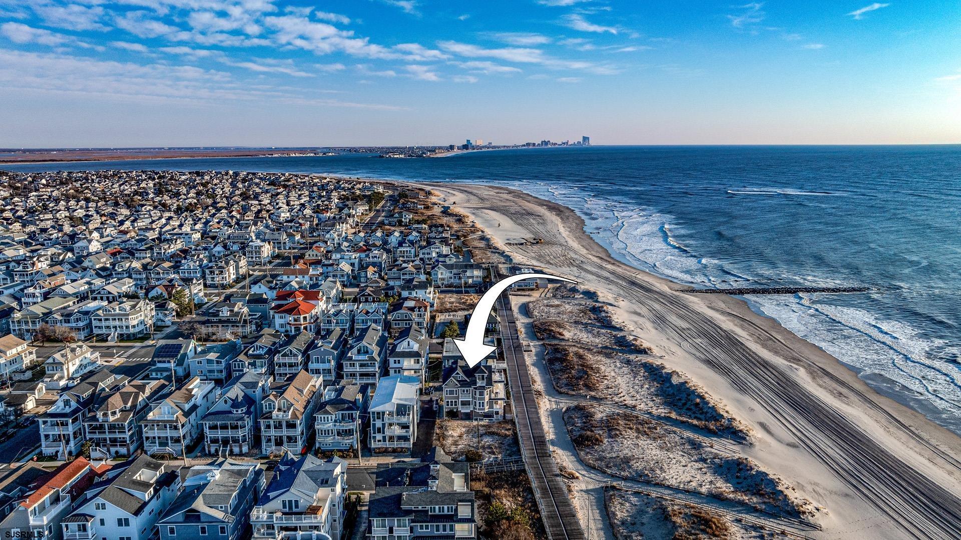 Ocean City, New Jersey 08226, United States, 6 Bedrooms Bedrooms, ,7 BathroomsBathrooms,Residential,Pending,16040