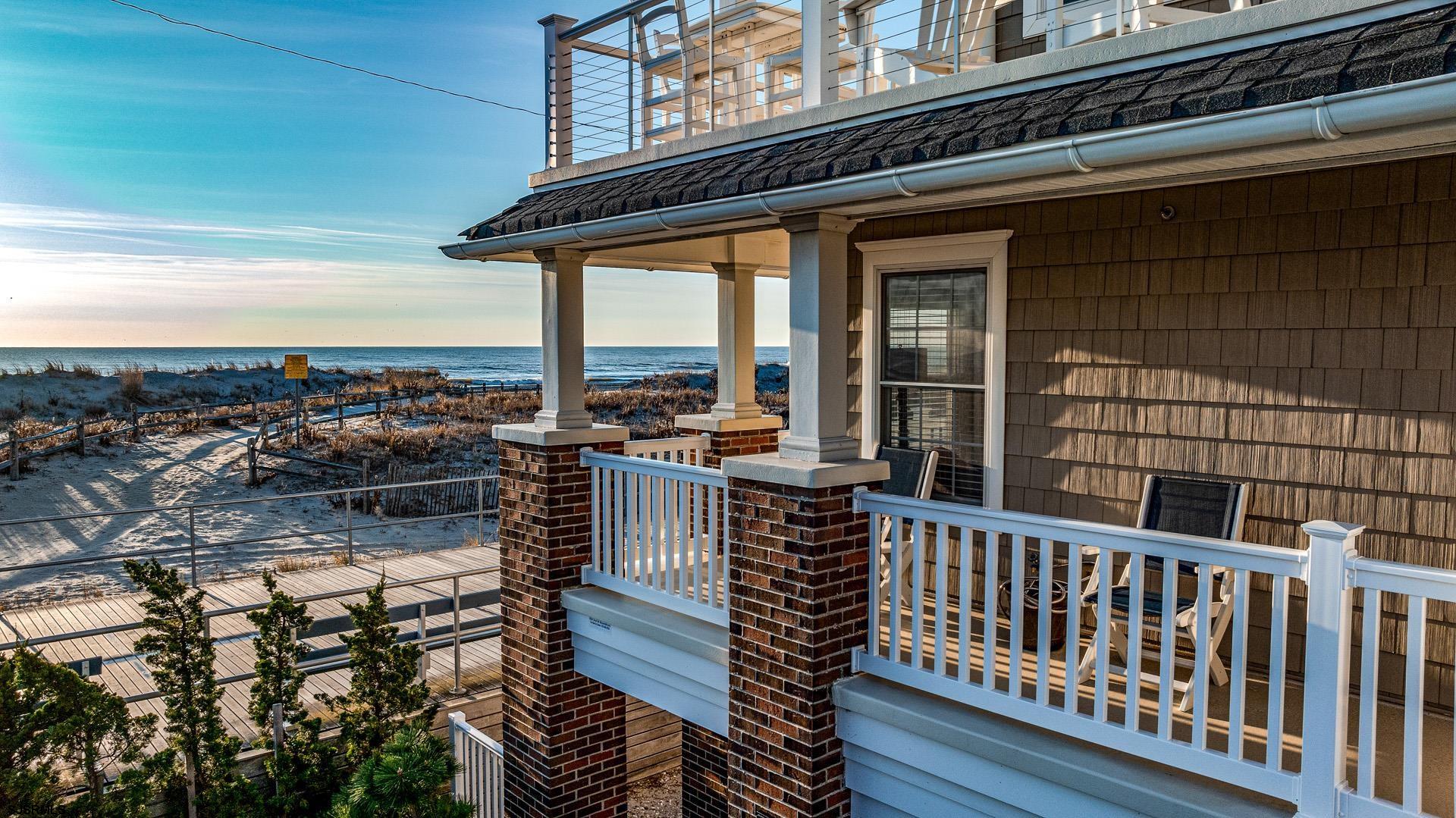 Ocean City, New Jersey 08226, United States, 6 Bedrooms Bedrooms, ,7 BathroomsBathrooms,Residential,Pending,16040