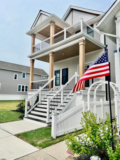 Photo of 10 Asbury Ave, Ocean City, NJ 08226 (MLS # 607183)