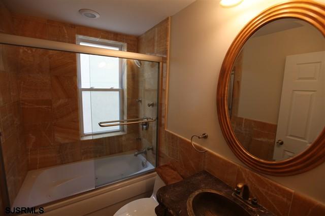 Ventnor, New Jersey 08406, United States, 1 Bedroom Bedrooms, ,1 BathroomBathrooms,Residential,Active,163515