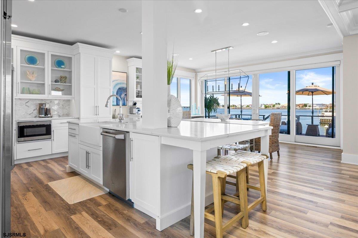 Margate, New Jersey 08402, United States, 6 Bedrooms Bedrooms, ,5 BathroomsBathrooms,Residential,Active,190148