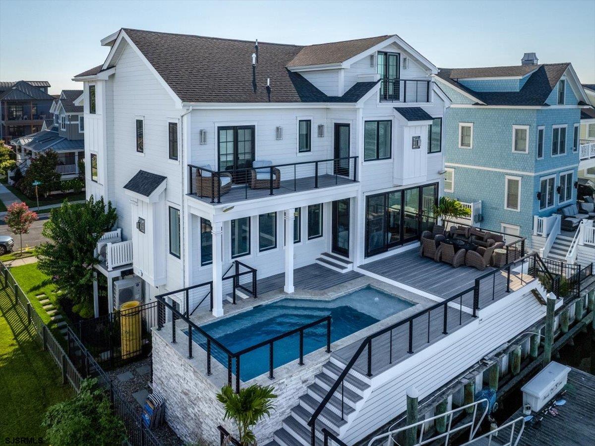 Margate, New Jersey 08402, United States, 6 Bedrooms Bedrooms, ,5 BathroomsBathrooms,Residential,Active,190148