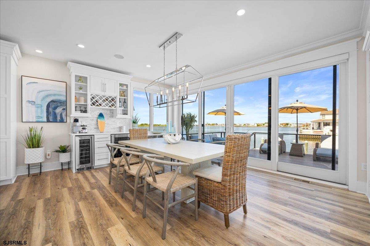 Margate, New Jersey 08402, United States, 6 Bedrooms Bedrooms, ,5 BathroomsBathrooms,Residential,Active,190148