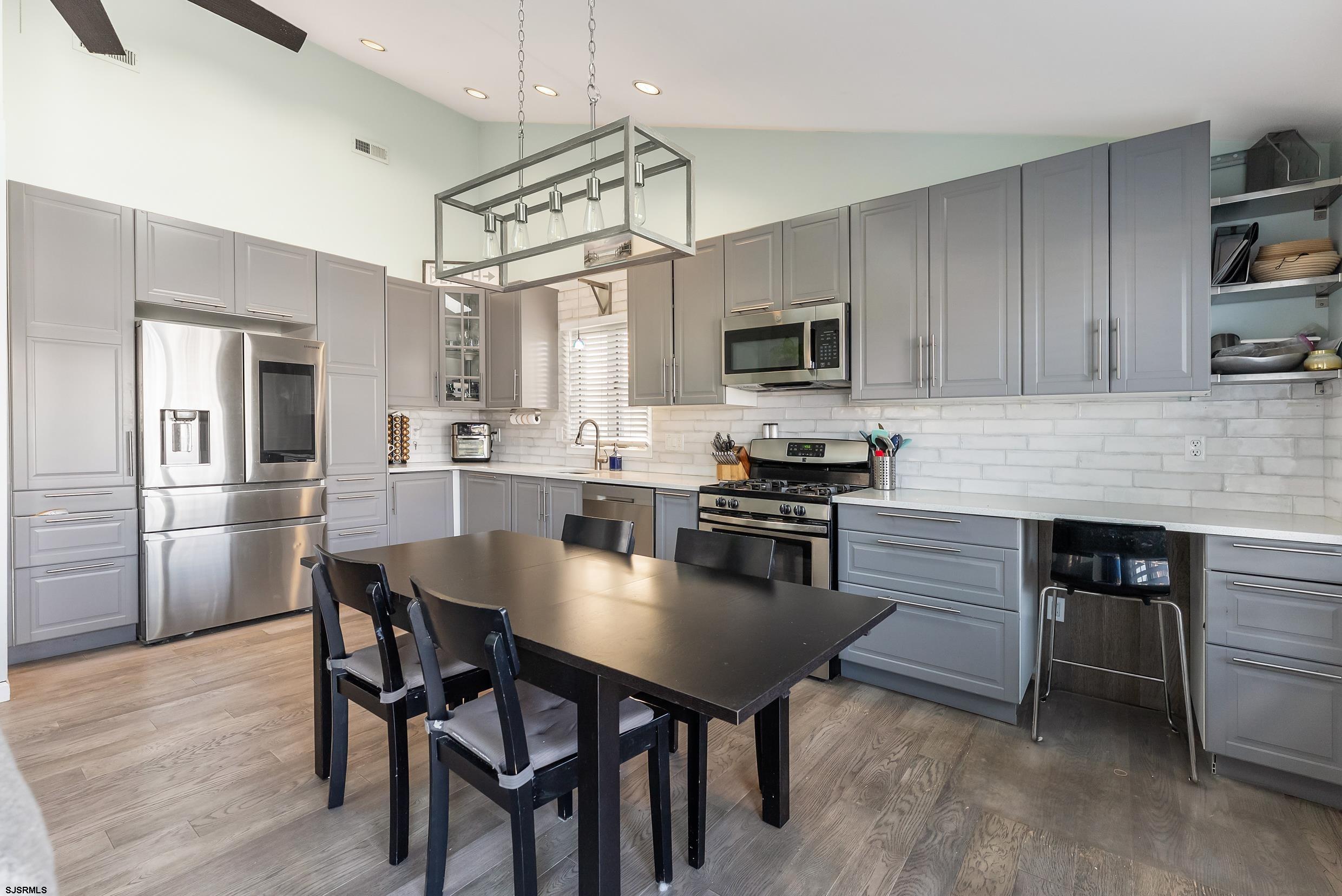 Ocean City, New Jersey 08226, United States, 3 Bedrooms Bedrooms, ,2 BathroomsBathrooms,Residential,Active,223480