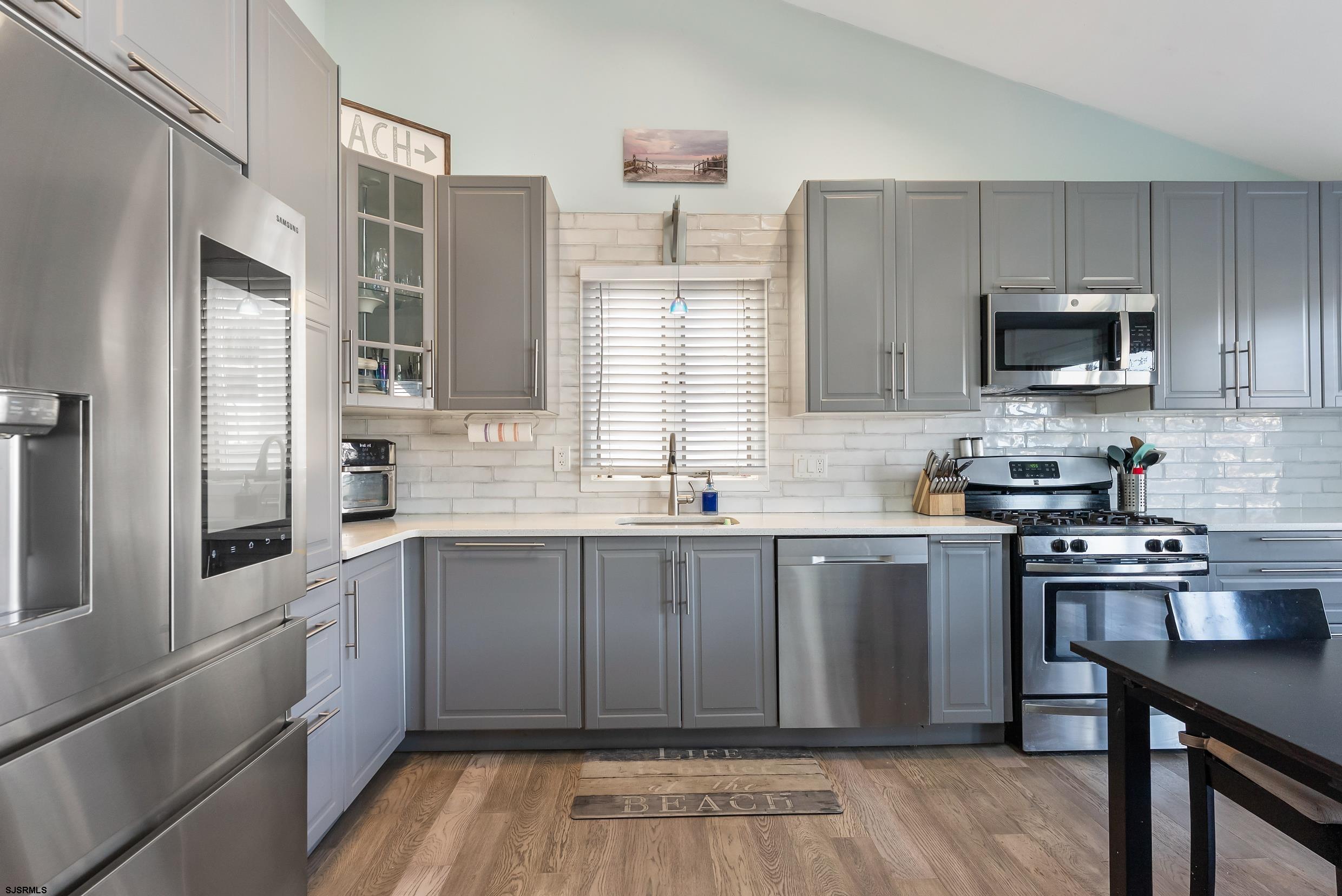 Ocean City, New Jersey 08226, United States, 3 Bedrooms Bedrooms, ,2 BathroomsBathrooms,Residential,Active,223480