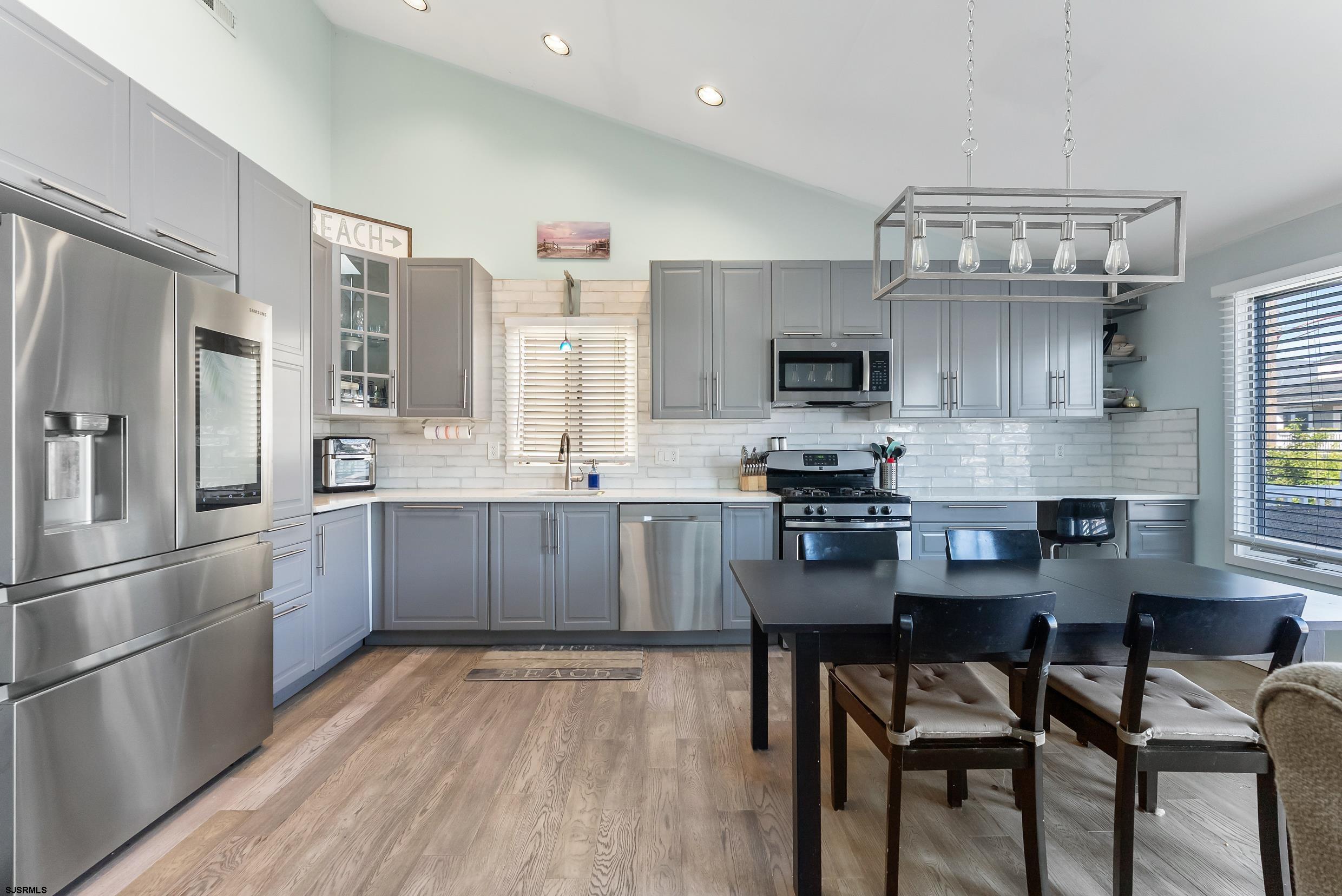 Ocean City, New Jersey 08226, United States, 3 Bedrooms Bedrooms, ,2 BathroomsBathrooms,Residential,Active,223480