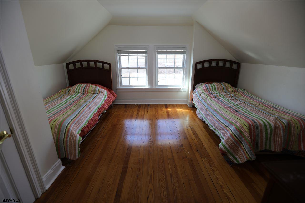 Ventnor, New Jersey 08406, United States, 5 Bedrooms Bedrooms, ,4 BathroomsBathrooms,Residential,Active,38876