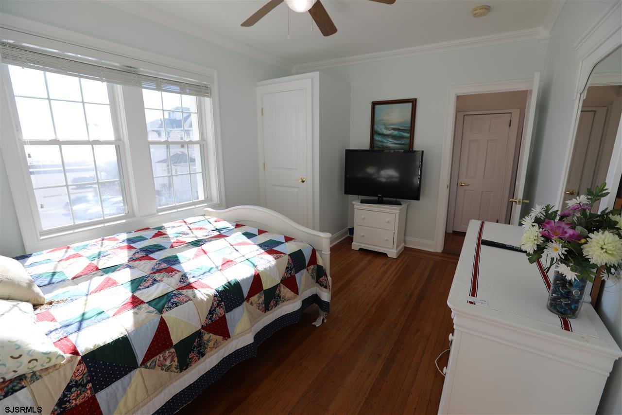 Ventnor, New Jersey 08406, United States, 5 Bedrooms Bedrooms, ,4 BathroomsBathrooms,Residential,Active,38876