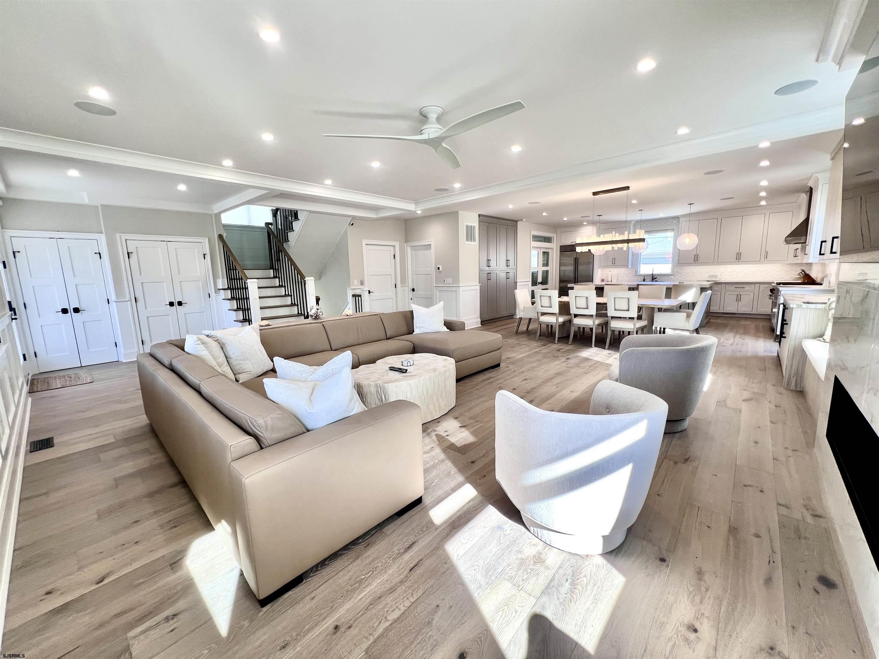 Margate, New Jersey 08402, United States, 6 Bedrooms Bedrooms, ,5 BathroomsBathrooms,Residential,Active,89470