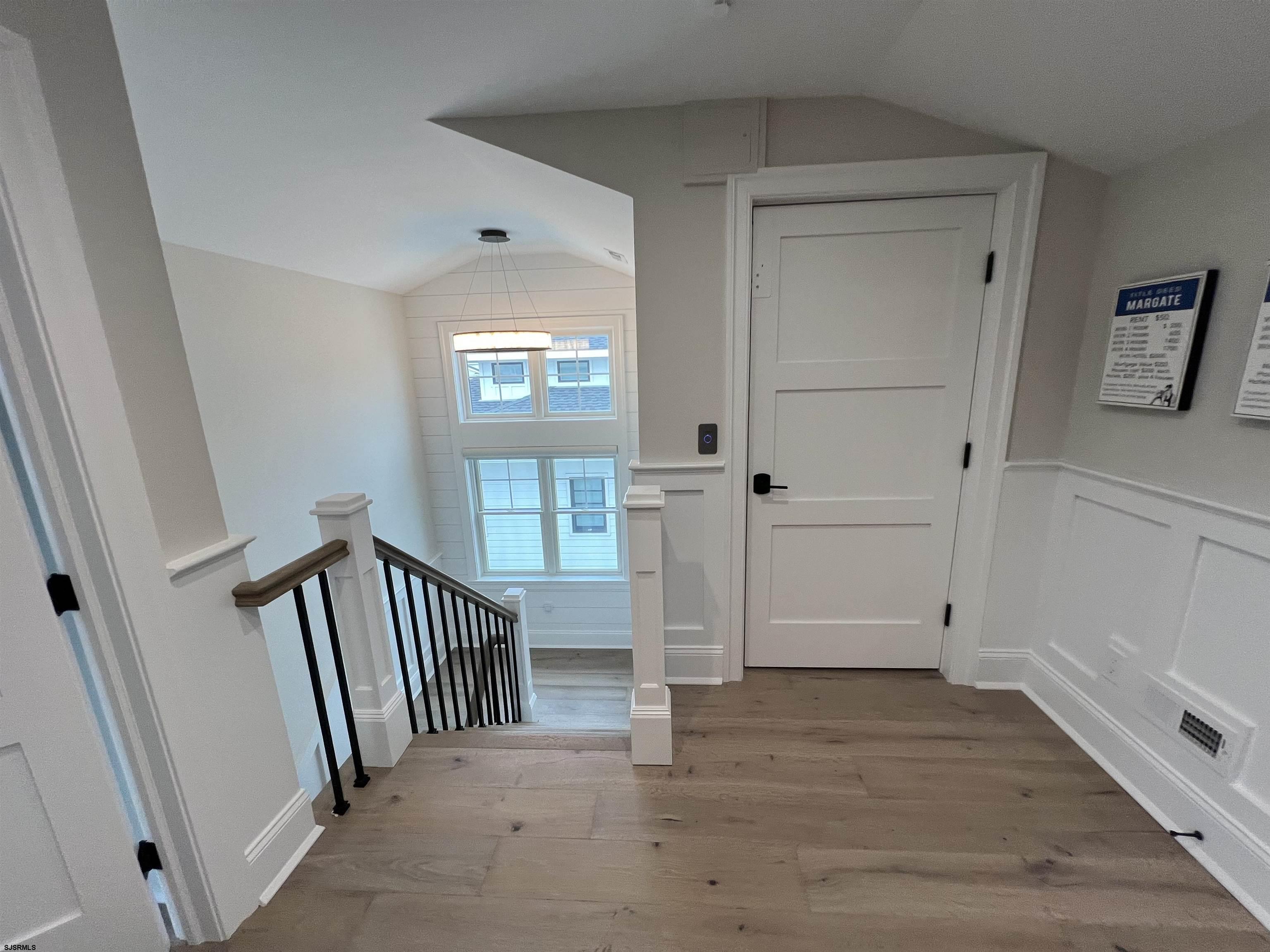 Margate, New Jersey 08402, United States, 6 Bedrooms Bedrooms, ,5 BathroomsBathrooms,Residential,Active,89470