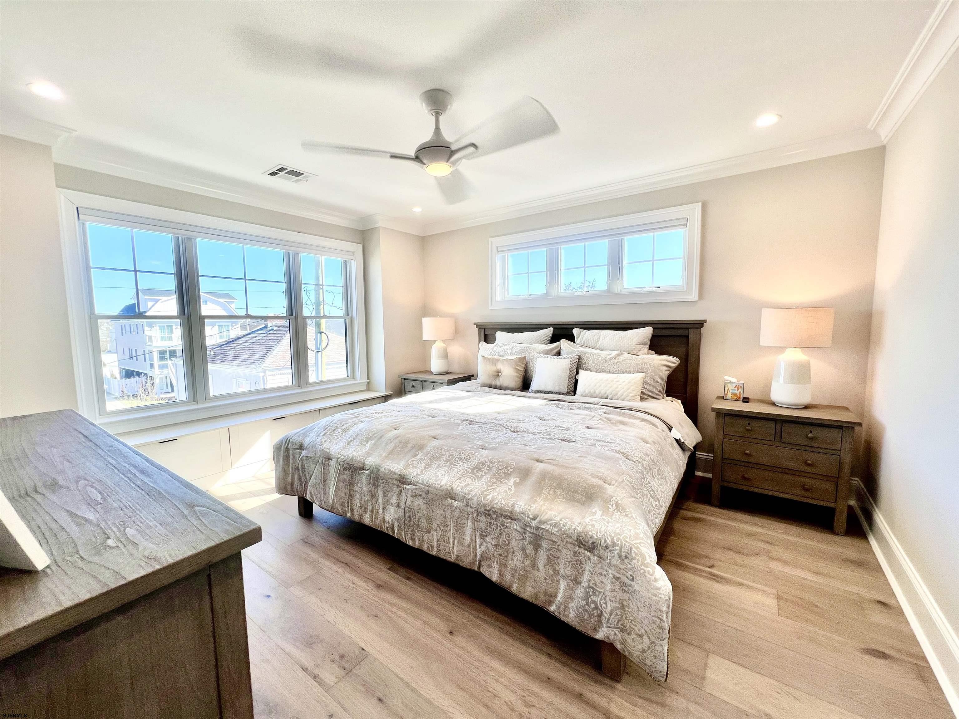 Margate, New Jersey 08402, United States, 6 Bedrooms Bedrooms, ,5 BathroomsBathrooms,Residential,Active,89470