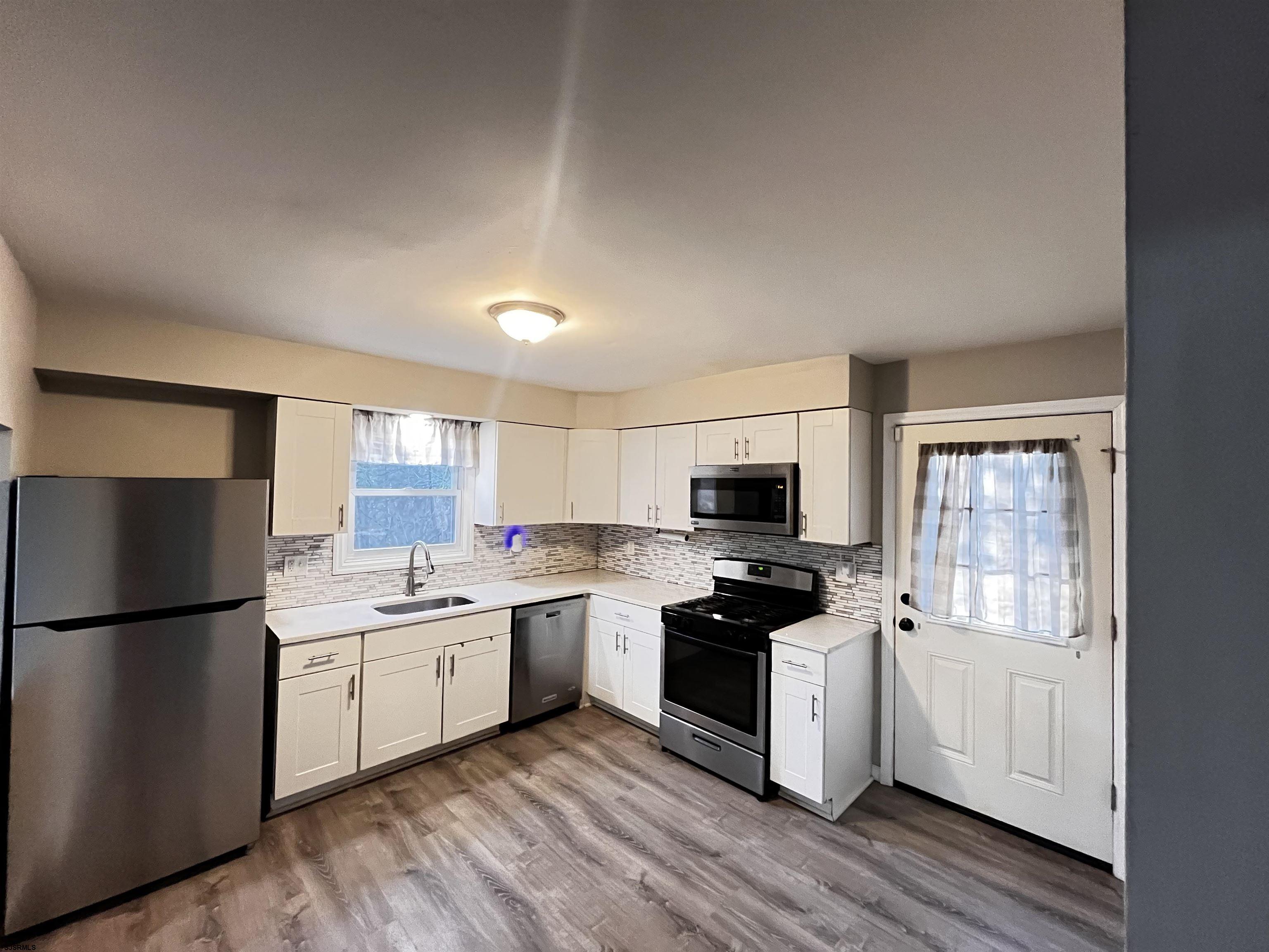 Mays Landing, New Jersey 08330, United States, 3 Bedrooms Bedrooms, ,2 BathroomsBathrooms,Residential,Active,82255