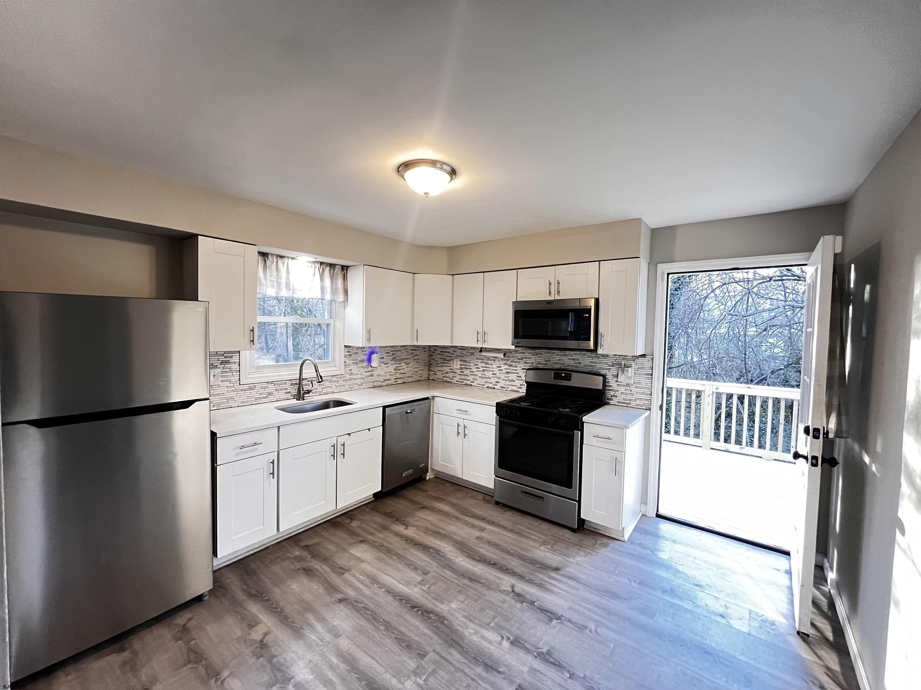 Mays Landing, New Jersey 08330, United States, 3 Bedrooms Bedrooms, ,2 BathroomsBathrooms,Residential,Active,82255