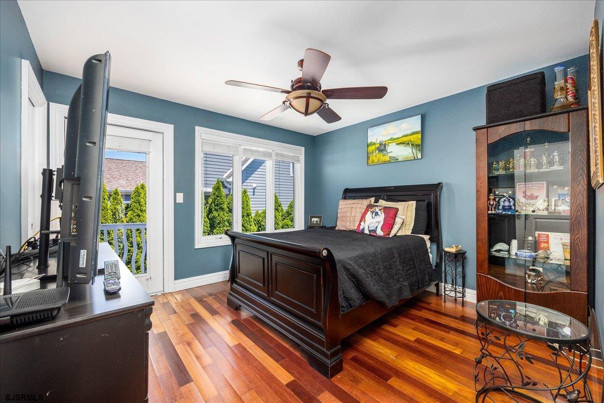 Ventnor, New Jersey 08406, United States, 4 Bedrooms Bedrooms, ,4 BathroomsBathrooms,Residential,Active,200125