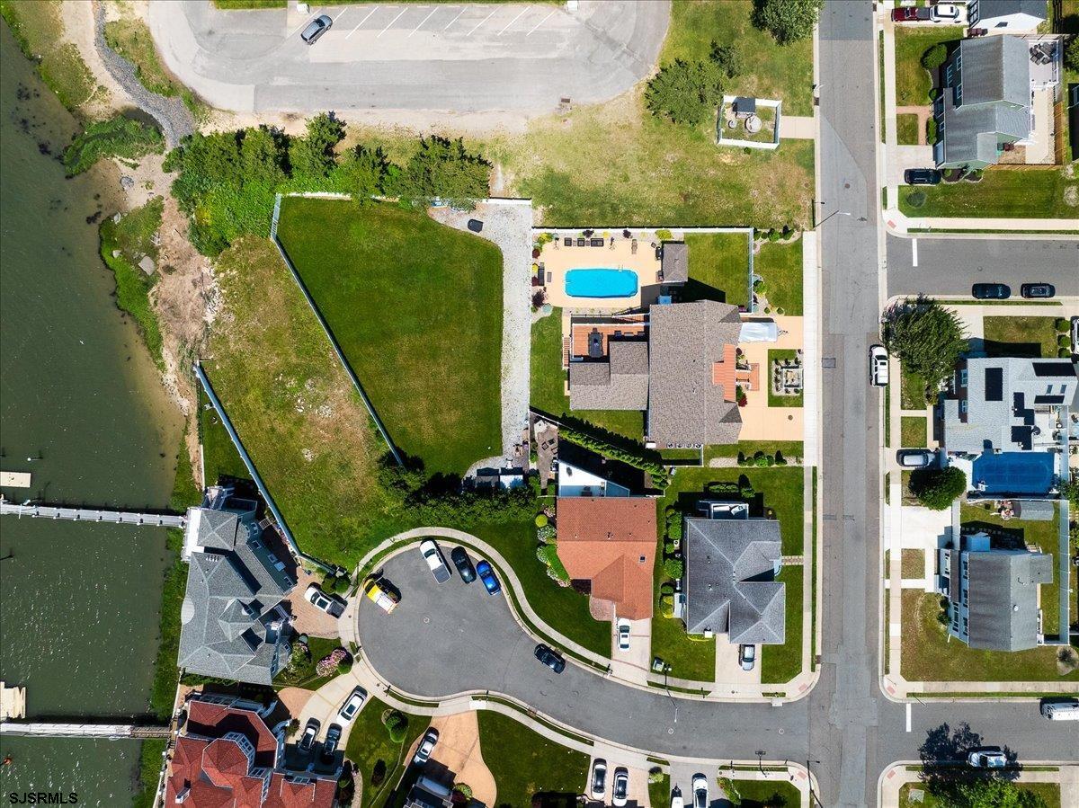 Ventnor, New Jersey 08406, United States, 4 Bedrooms Bedrooms, ,4 BathroomsBathrooms,Residential,Active,200125