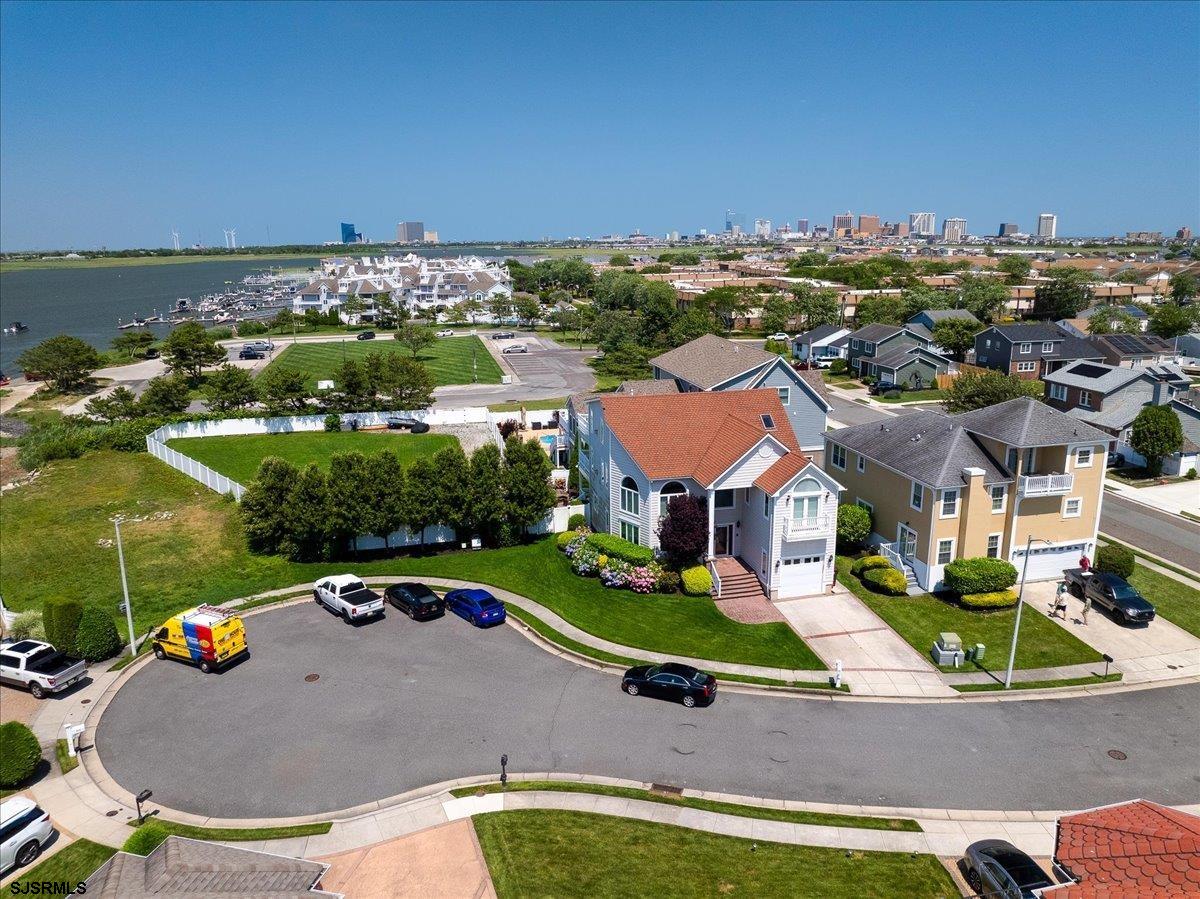 Ventnor, New Jersey 08406, United States, 4 Bedrooms Bedrooms, ,4 BathroomsBathrooms,Residential,Active,200125