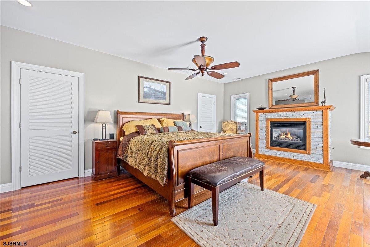 Ventnor, New Jersey 08406, United States, 4 Bedrooms Bedrooms, ,4 BathroomsBathrooms,Residential,Active,200125