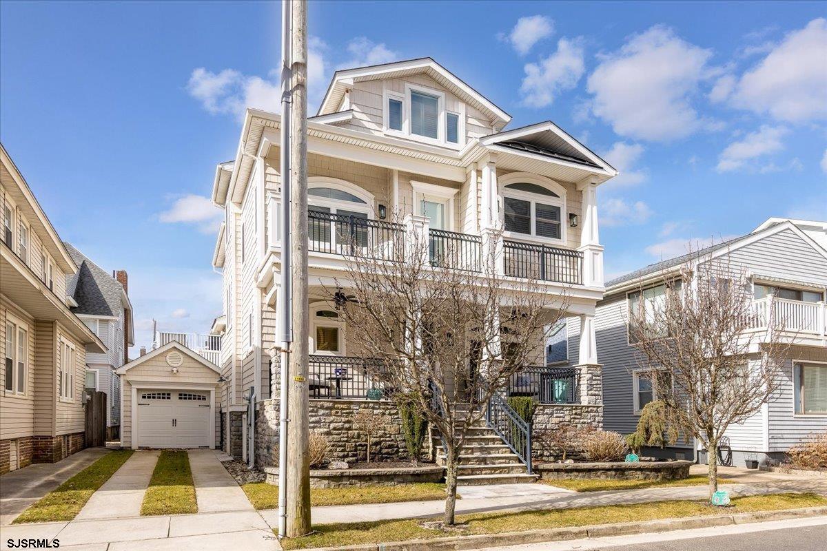 Margate, New Jersey 08402, United States, 5 Bedrooms Bedrooms, ,4 BathroomsBathrooms,Residential,Active,87549