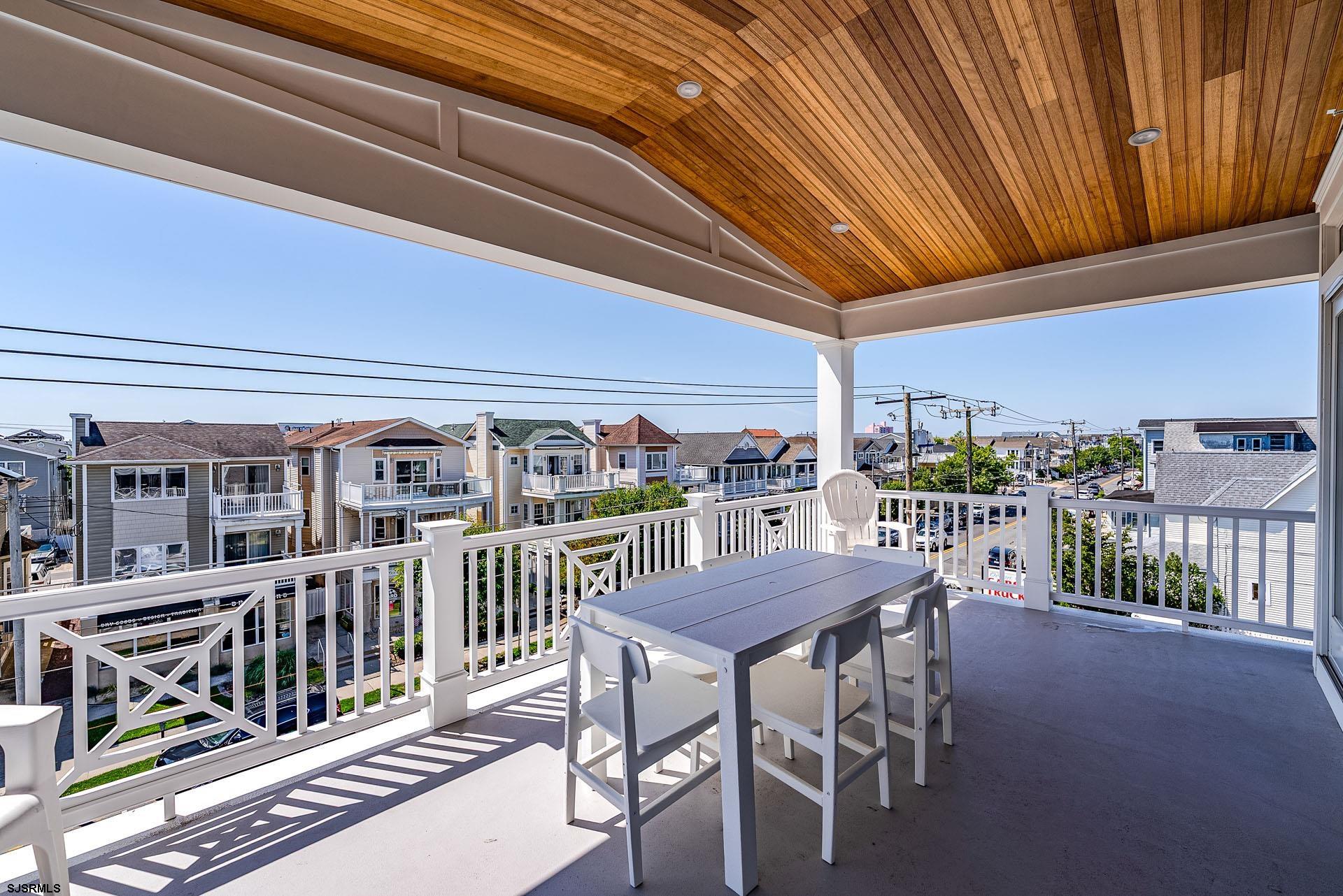 Ocean City, New Jersey 08226, United States, 3 Bedrooms Bedrooms, ,2 BathroomsBathrooms,Residential,Pending,198399