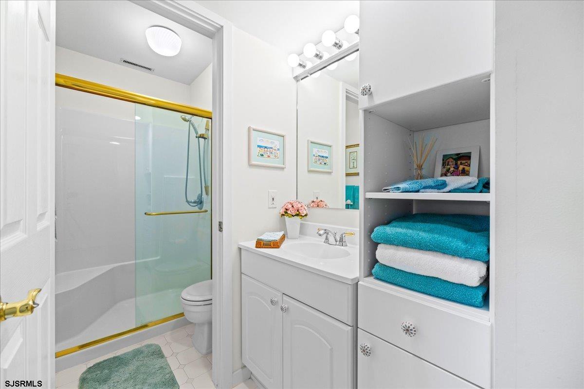 Margate, New Jersey 08402, United States, 3 Bedrooms Bedrooms, ,3 BathroomsBathrooms,Residential,Active,154033