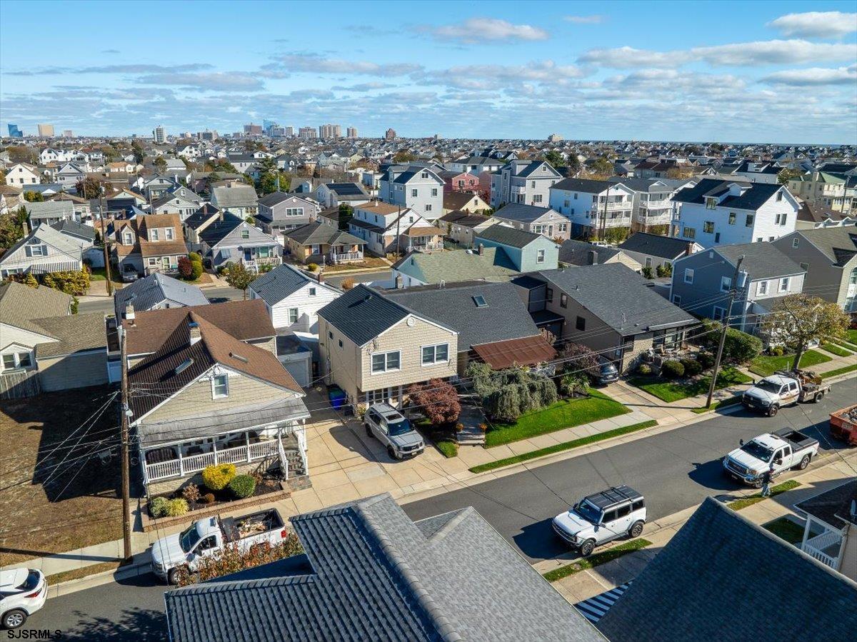 Margate, New Jersey 08402, United States, 4 Bedrooms Bedrooms, ,3 BathroomsBathrooms,Residential,Pending,6360