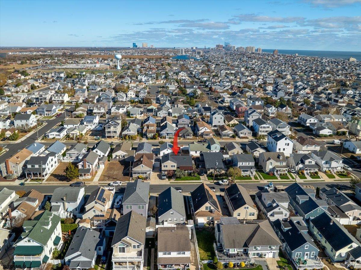 Margate, New Jersey 08402, United States, 4 Bedrooms Bedrooms, ,3 BathroomsBathrooms,Residential,Pending,6360