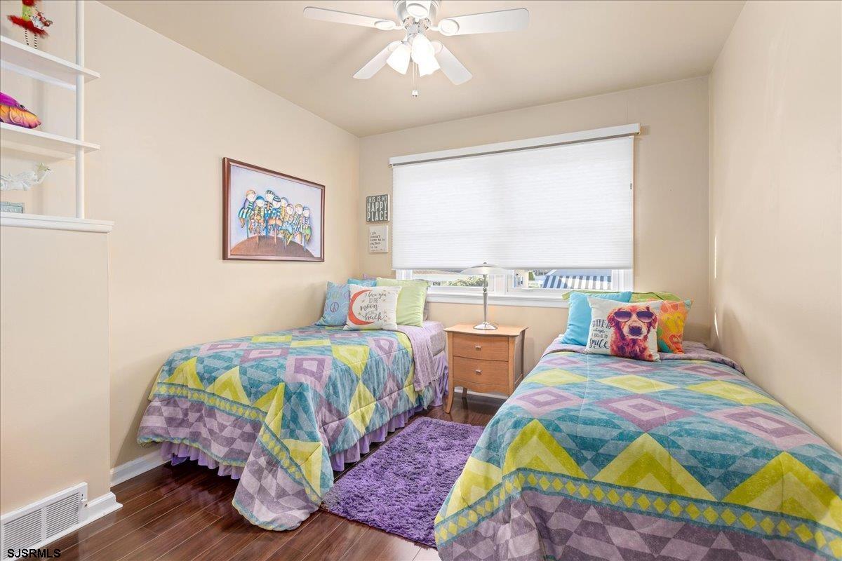 Margate, New Jersey 08402, United States, 4 Bedrooms Bedrooms, ,3 BathroomsBathrooms,Residential,Pending,6360