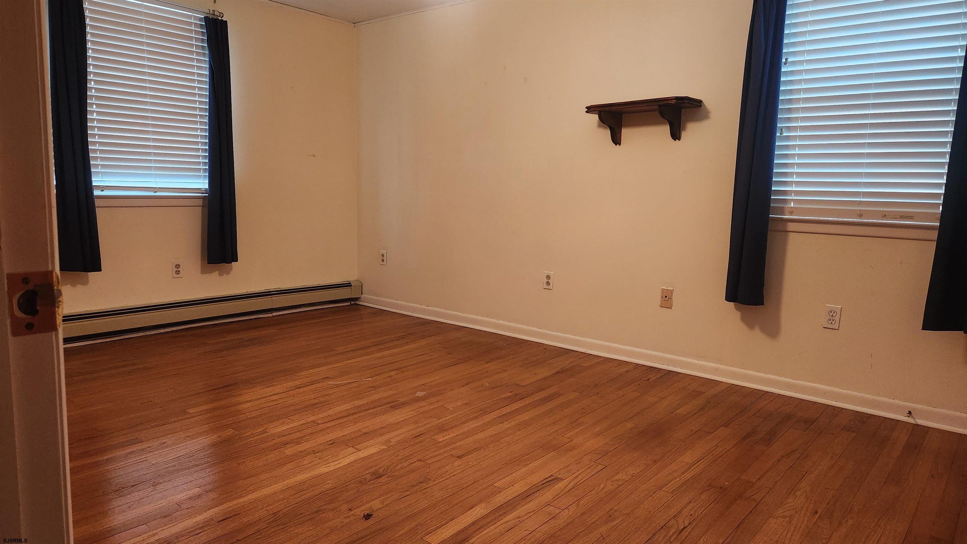 Northfield, New Jersey 08225, United States, 4 Bedrooms Bedrooms, ,3 BathroomsBathrooms,Residential,Pending,15180