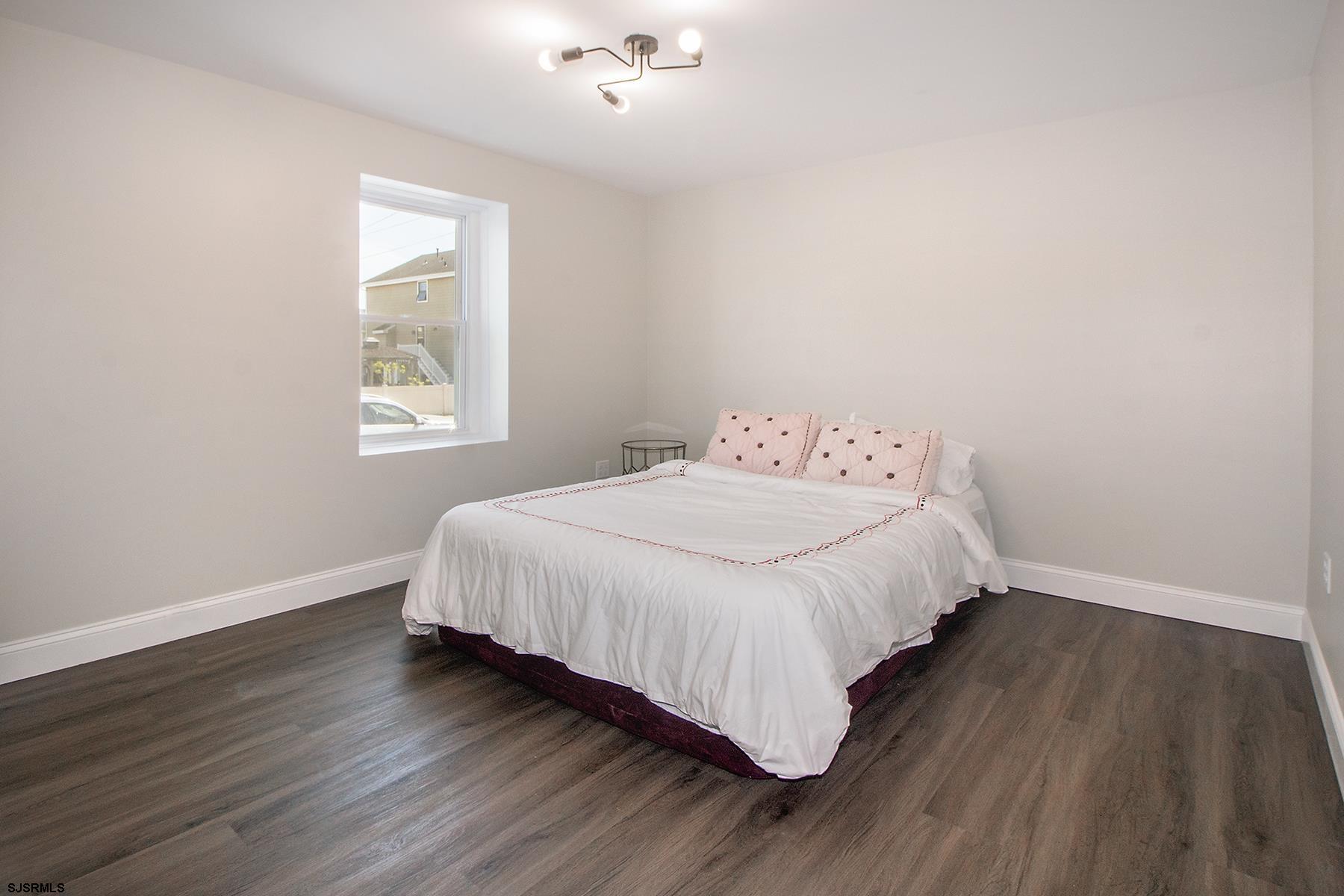 Brigantine, New Jersey 08203, United States, 6 Bedrooms Bedrooms, ,3 BathroomsBathrooms,Residential,Active,125145