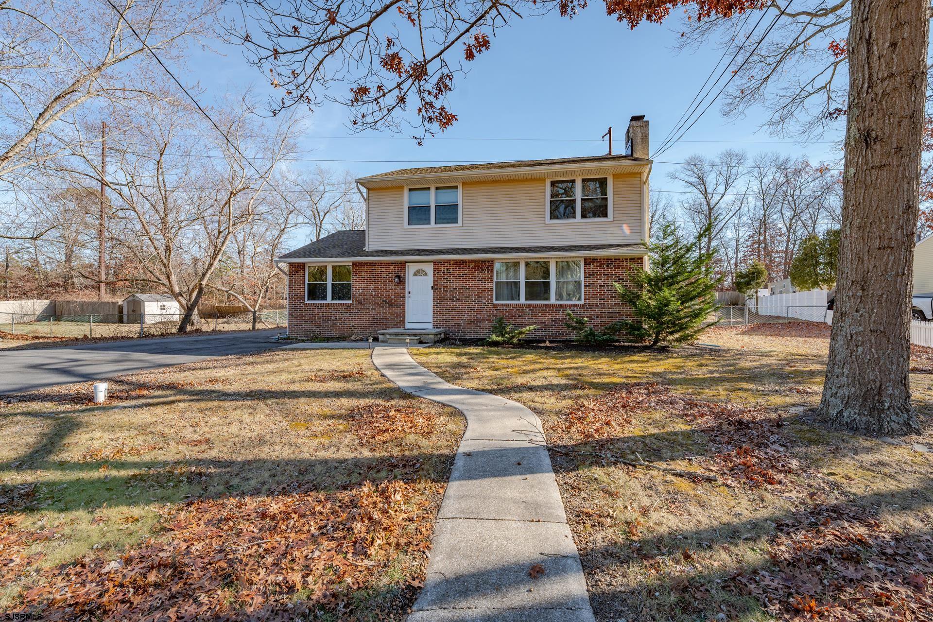 464 S Ash Ave
